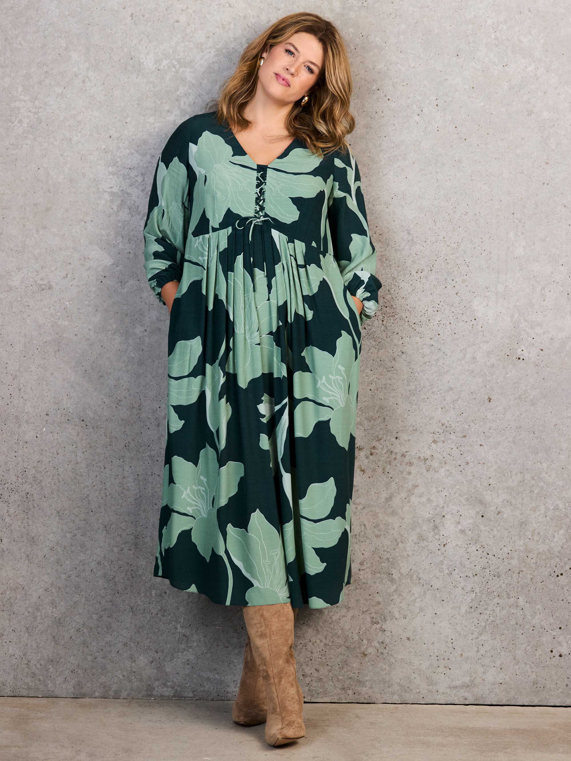 Green Floral Print Tie Front Midaxi Dress - Image 4