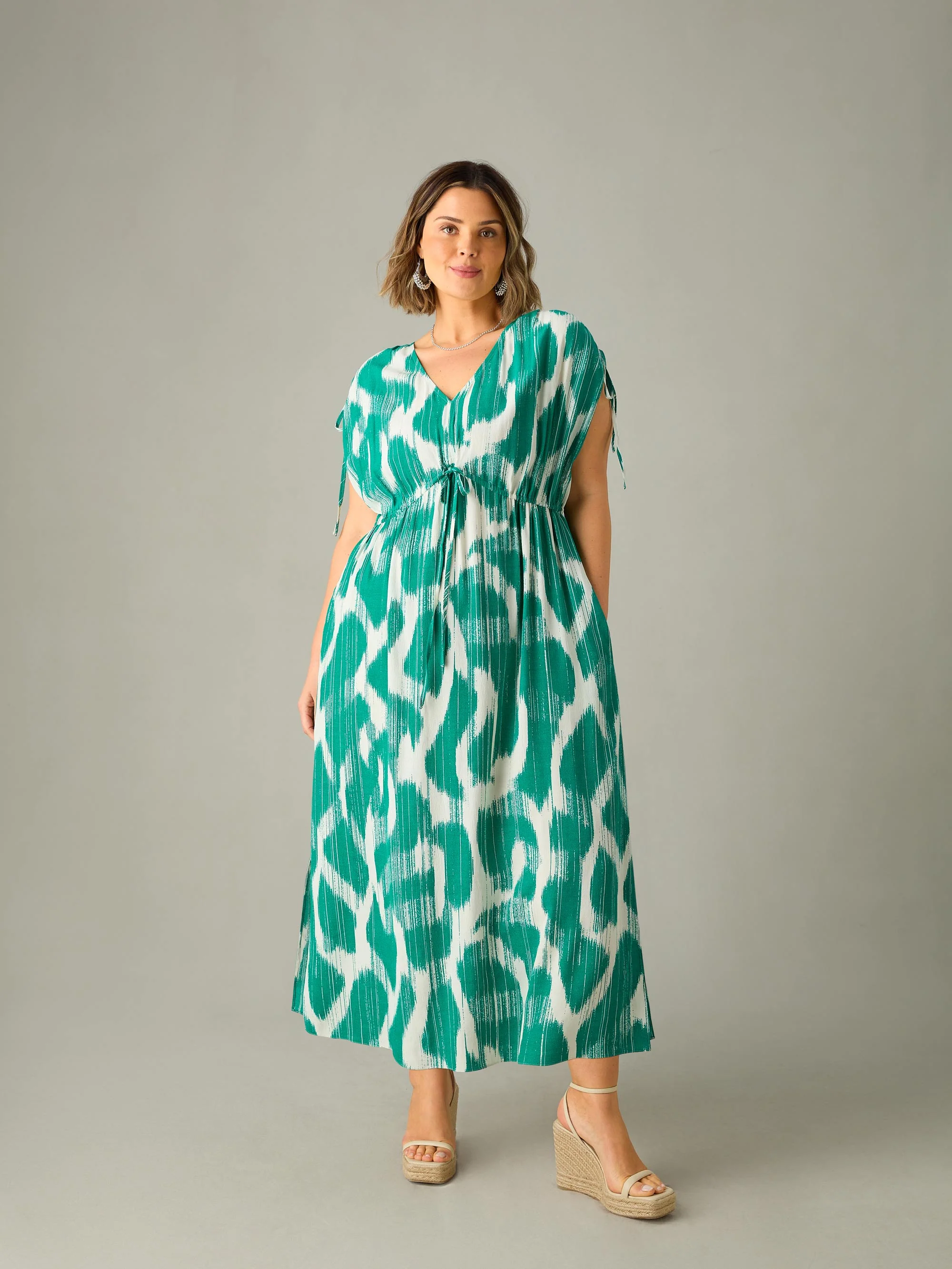Green Geo Print Drawstring Maxi Dress - Image 5