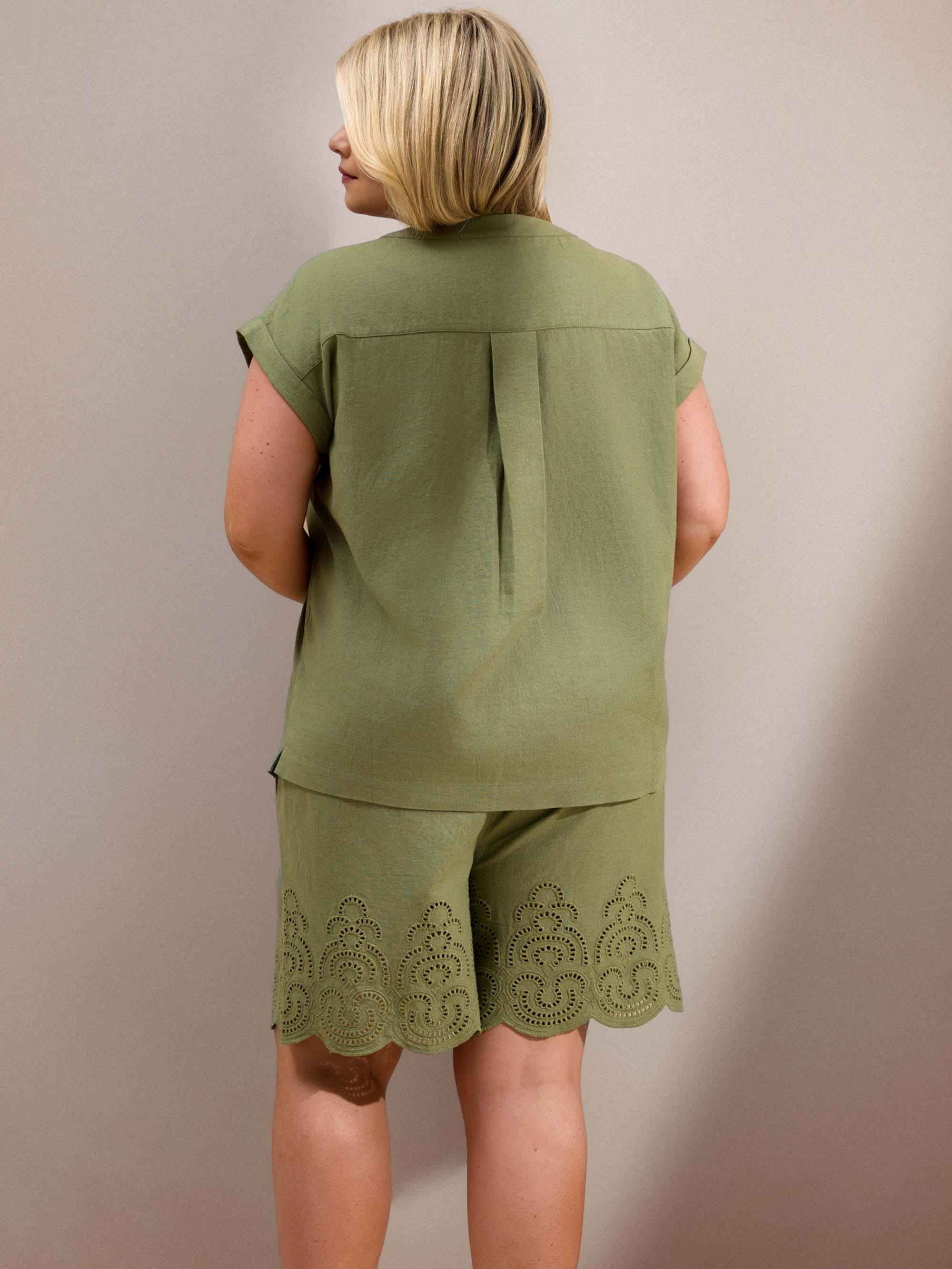 Green Linen Blend Broderie Shorts - Image 5