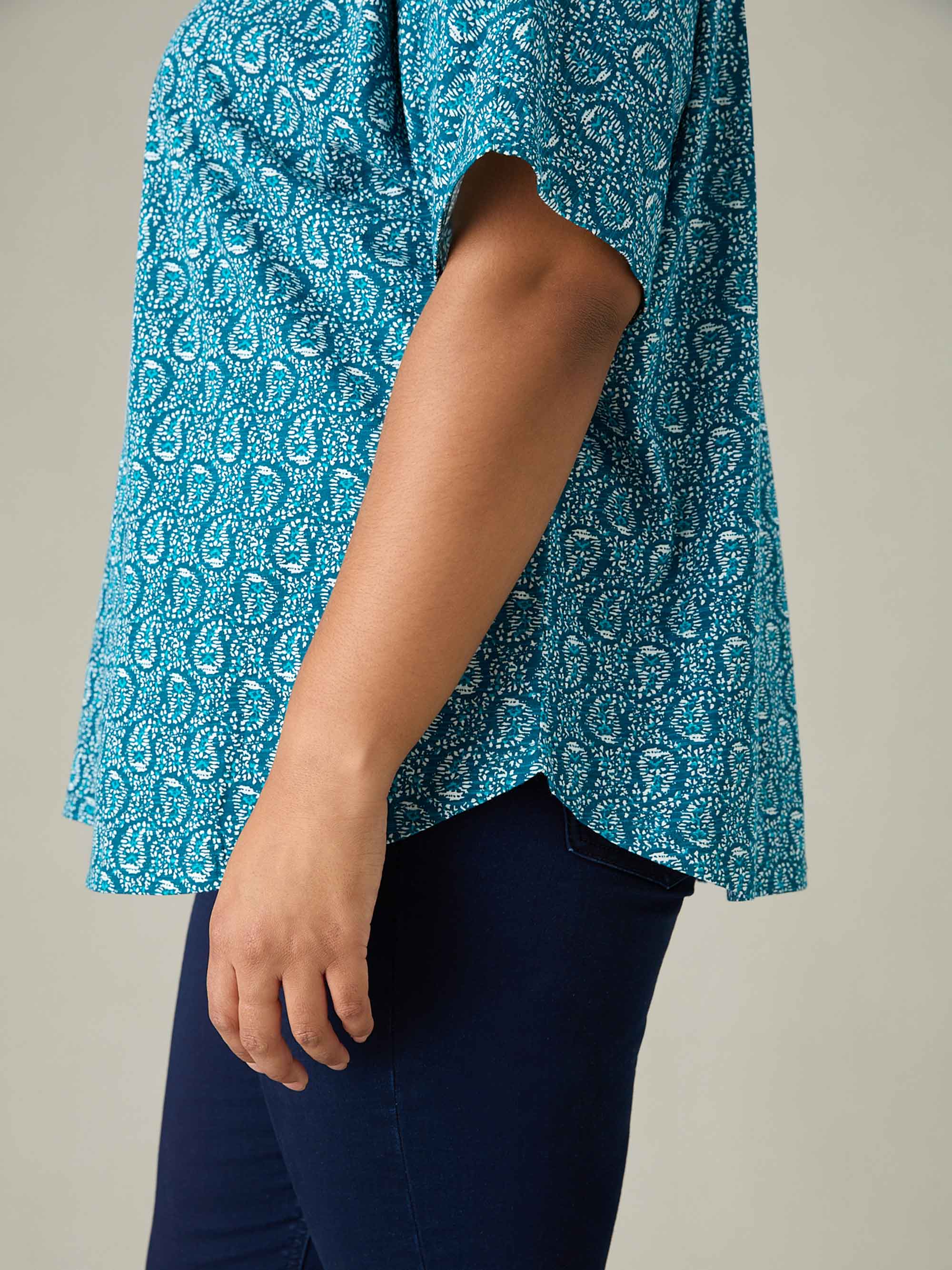 Green Paisley Print Jersey Kimono - Image 5