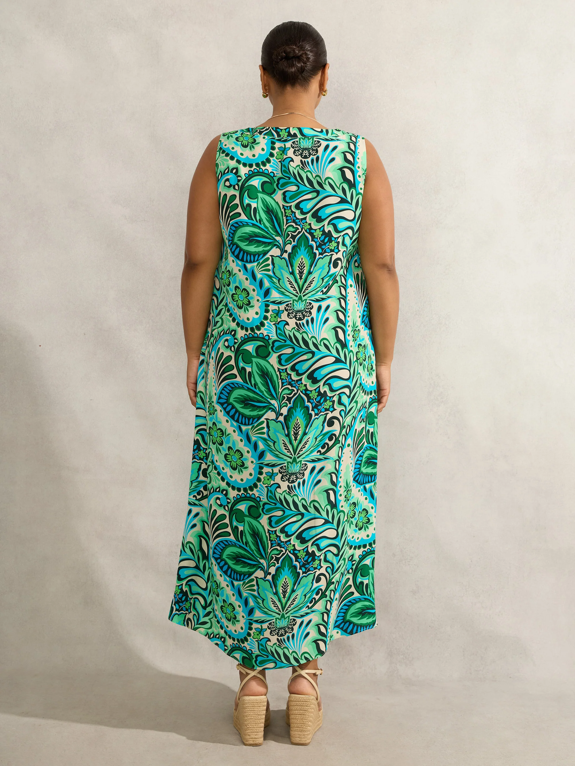 Green Paisley Print Sleeveless Midi Dress - Image 8