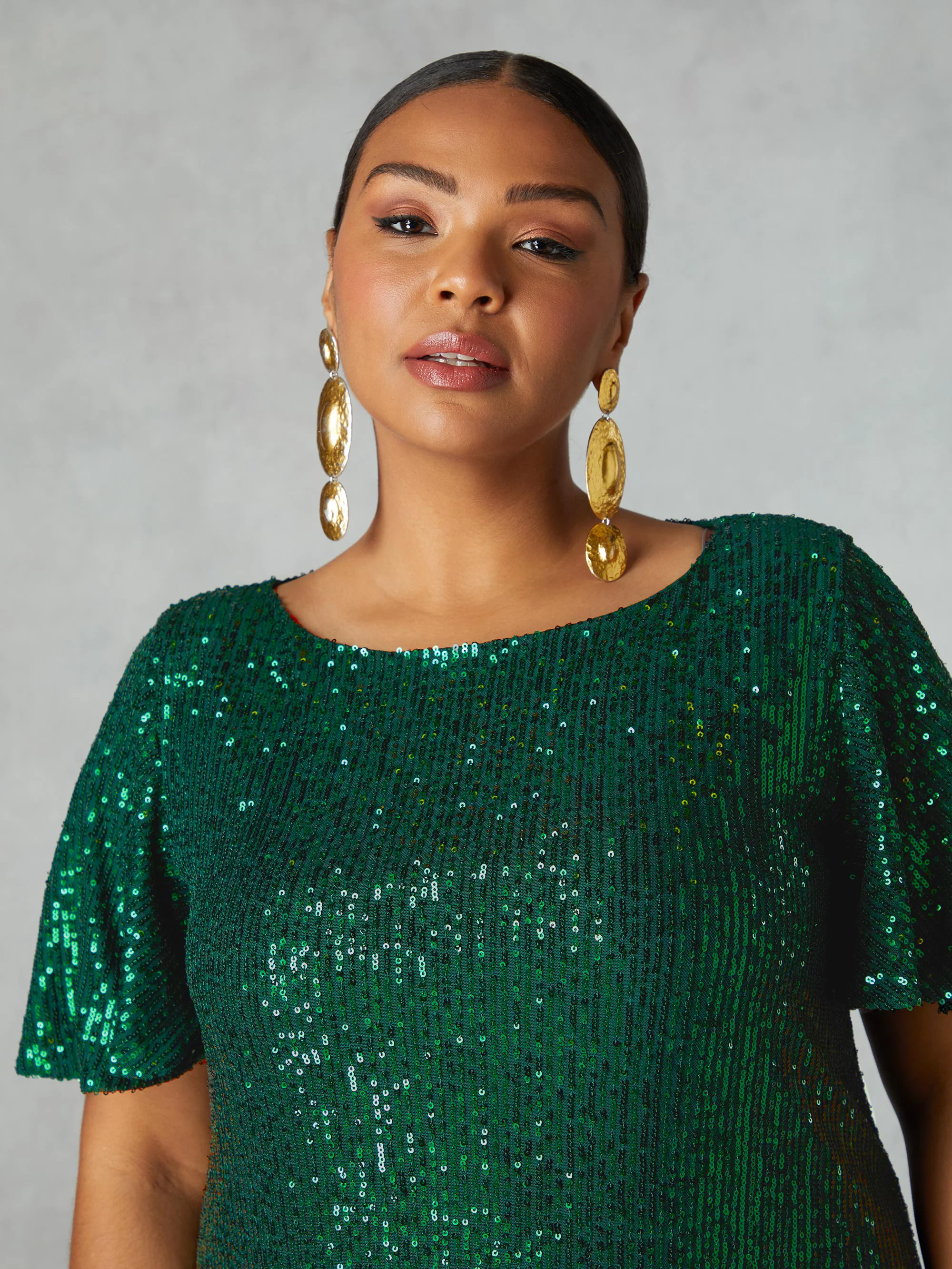 Green Sequin Flutter Sleeve Dress - Image 8
