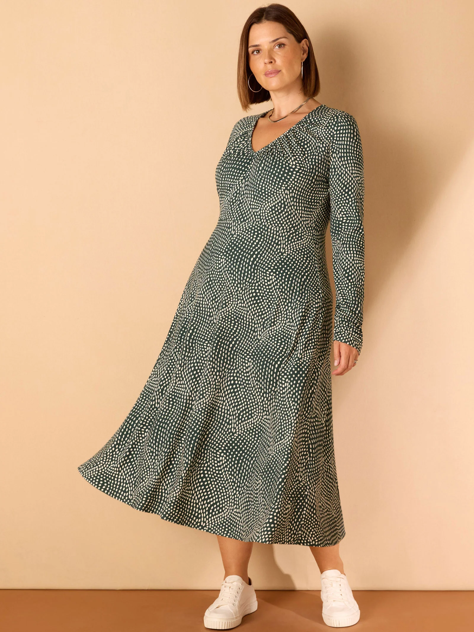 Green Spot Print Gathered V Neck Jersey Dress - Image 2