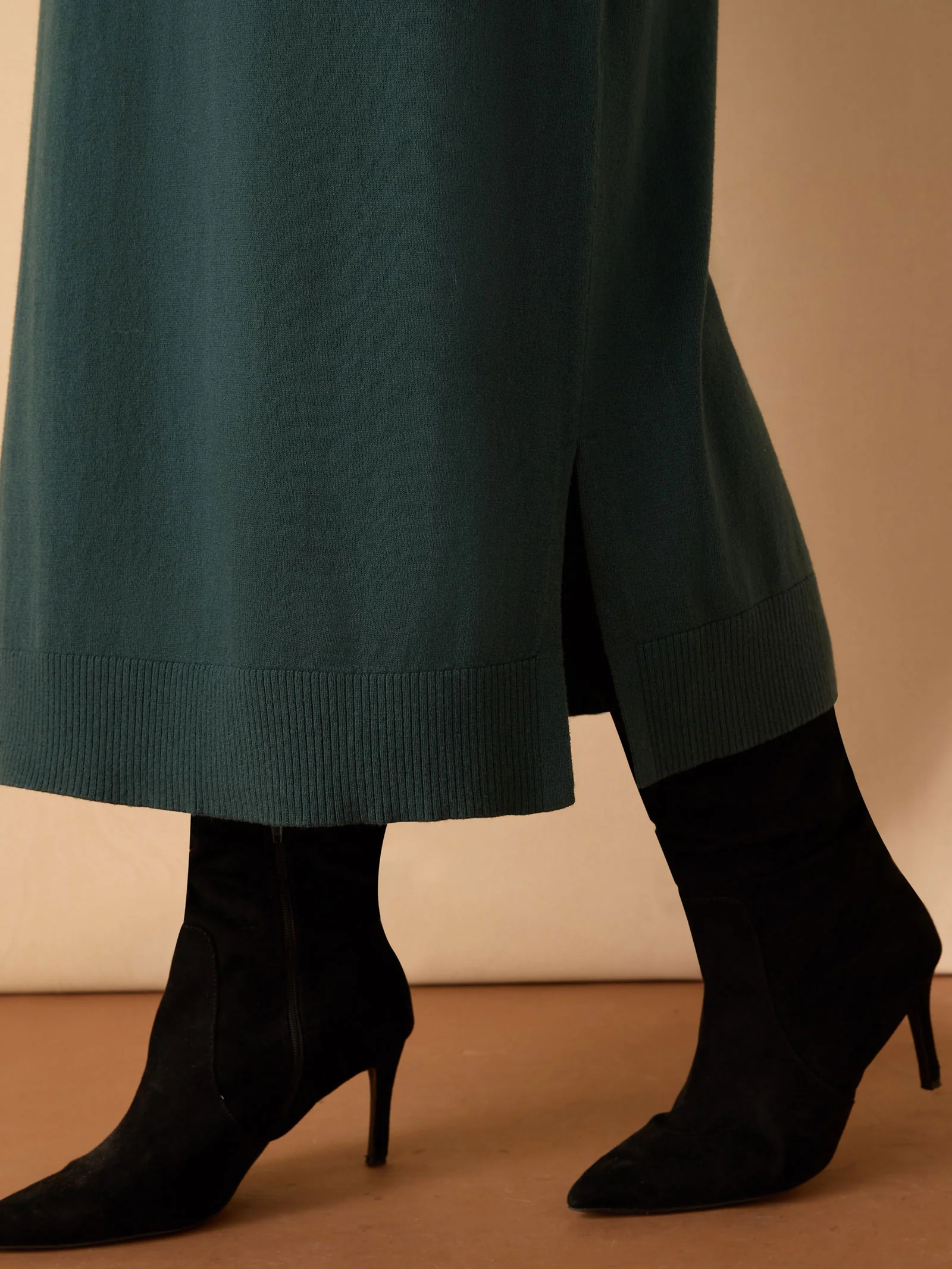 Green V Neck Knit Jumper Dress - Image 3