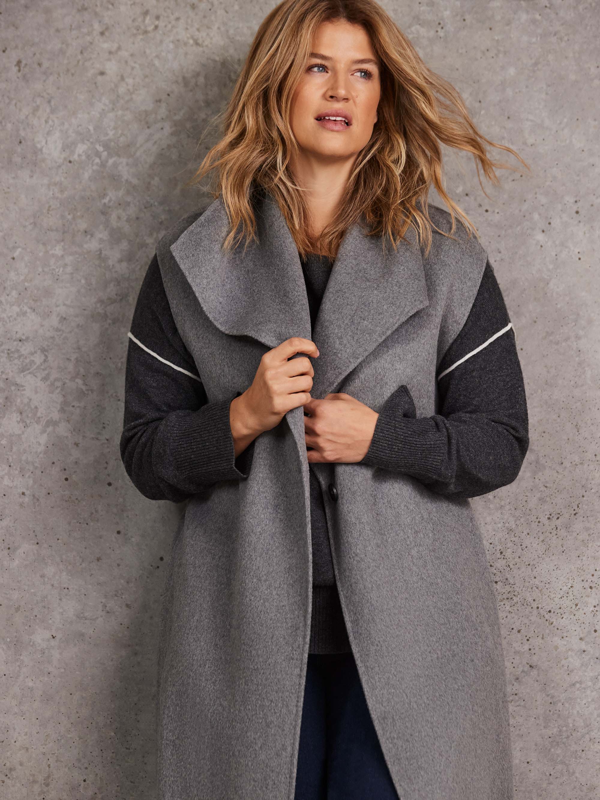 Grey Longline Sleeveless Wool Coat - Image 3