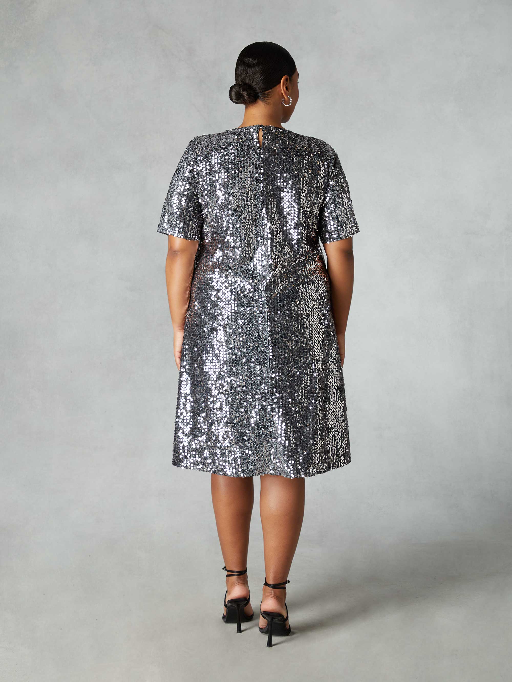 Silver Sequin Short Sleeve Dress - Image 8