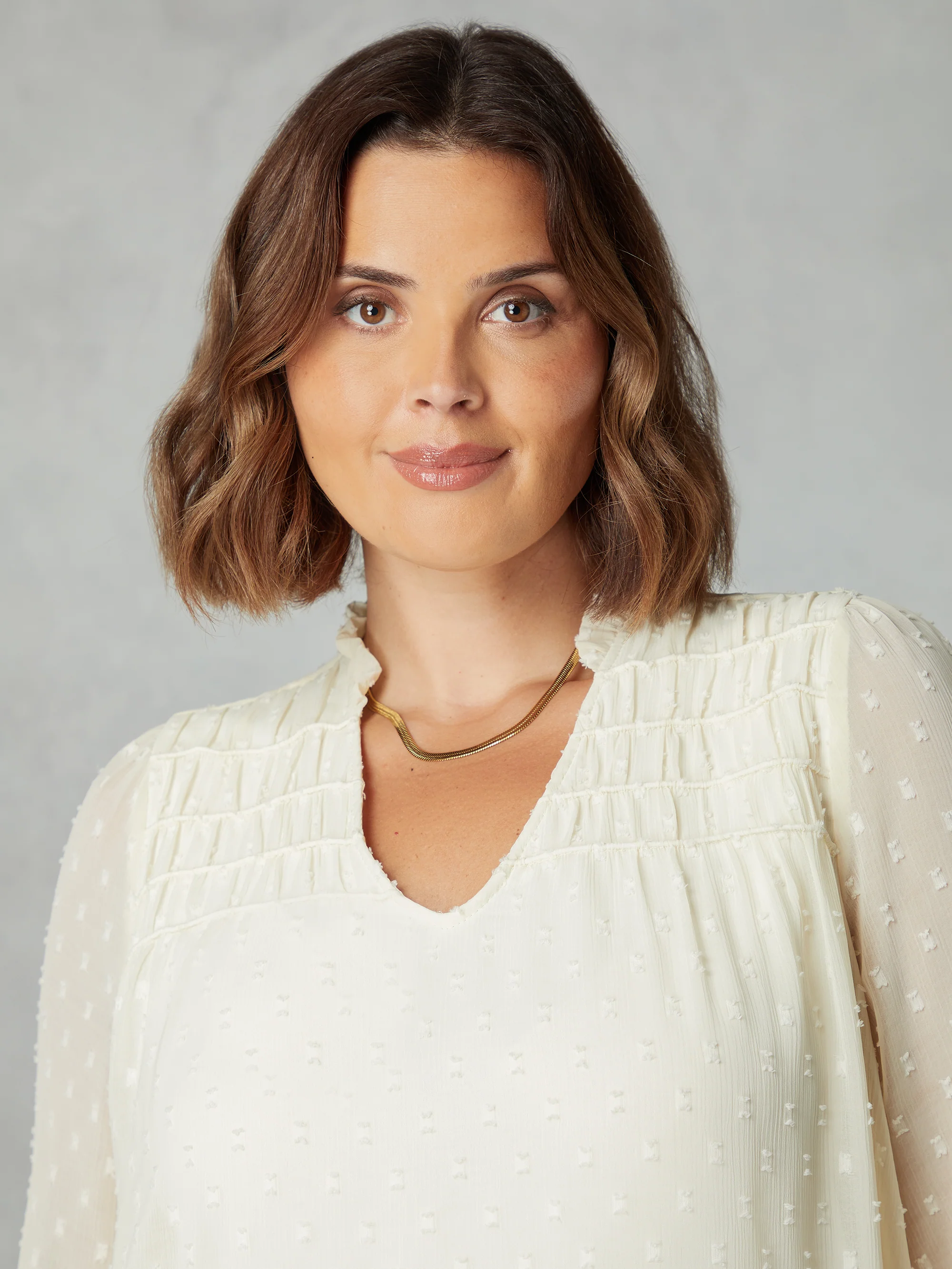 Ivory Dobby Ruched Front Blouse - Image 2