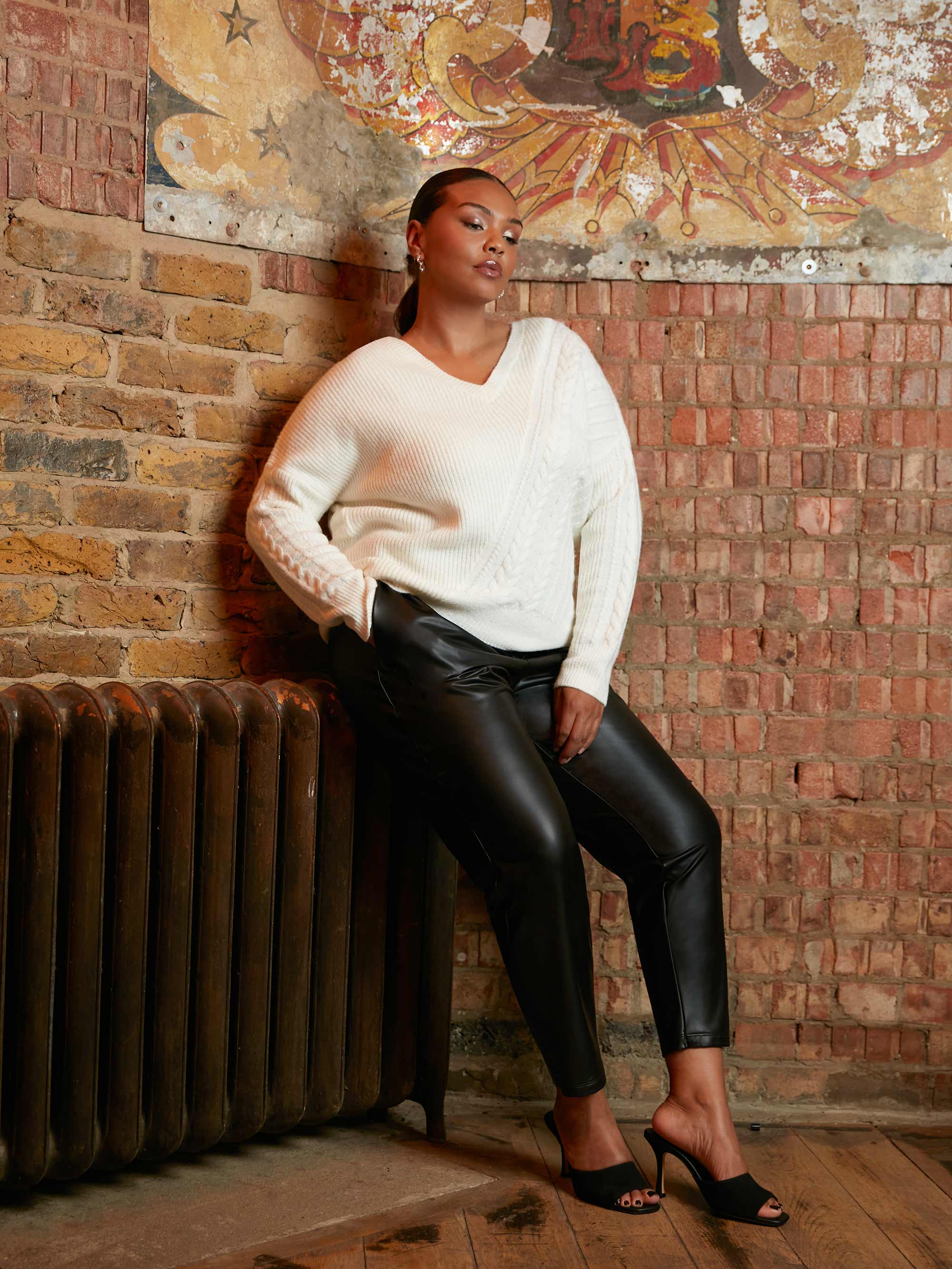 Ivory Cable Detail Jumper - Image 3