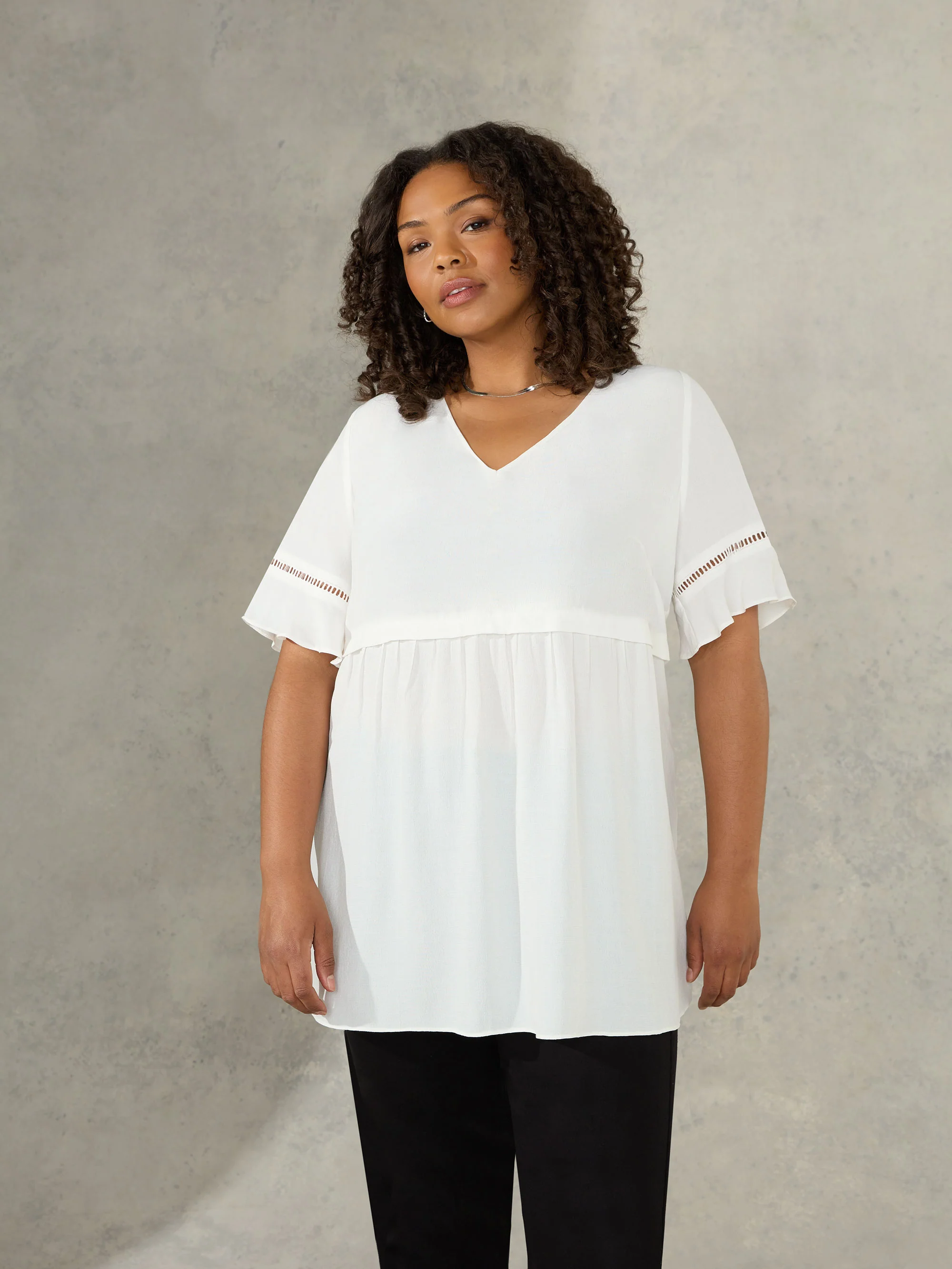 Ivory Short Sleeve Ladder Trim Blouse - Image 2