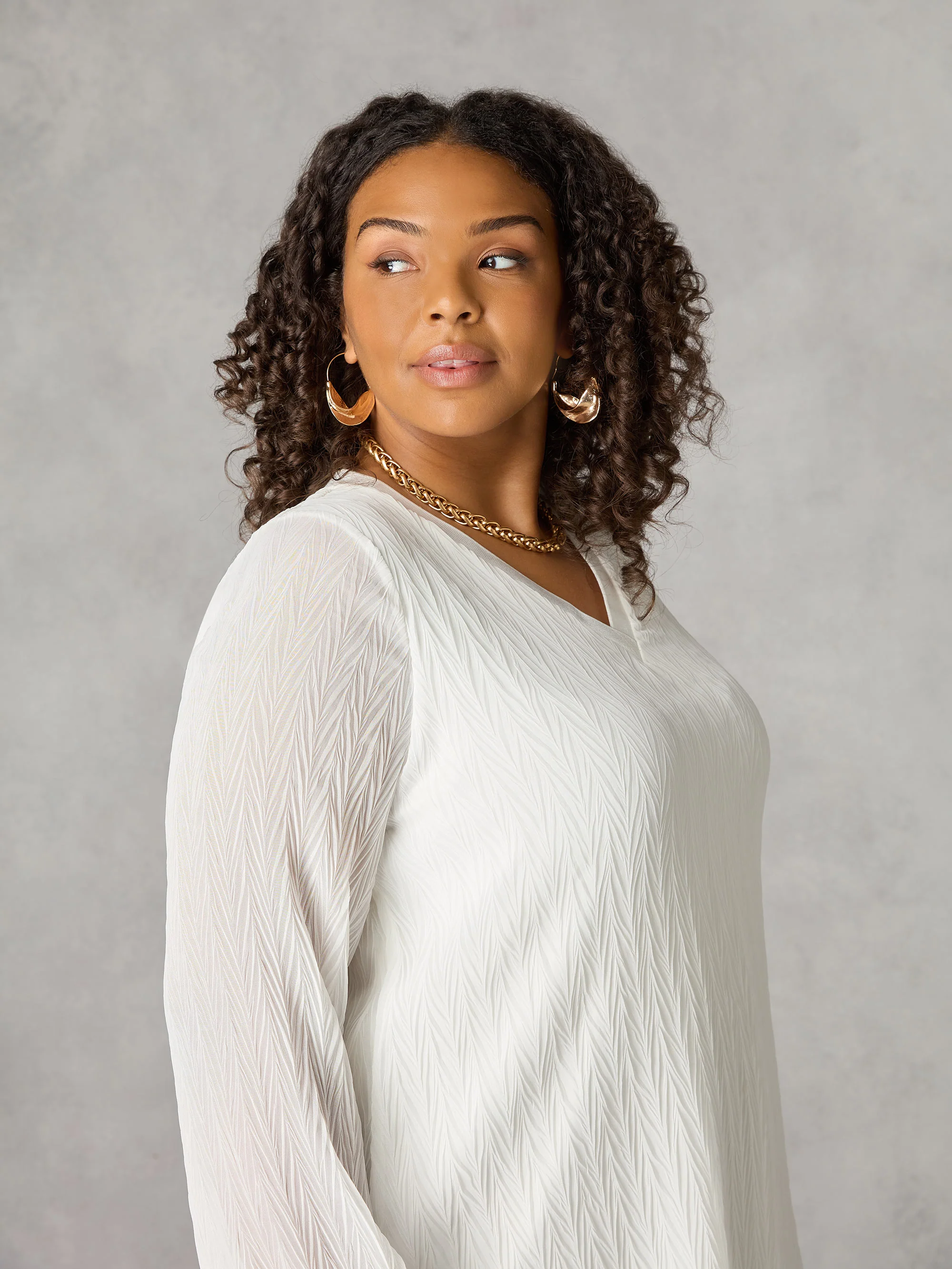 Ivory Textured Rib Trim Blouse - Image 3