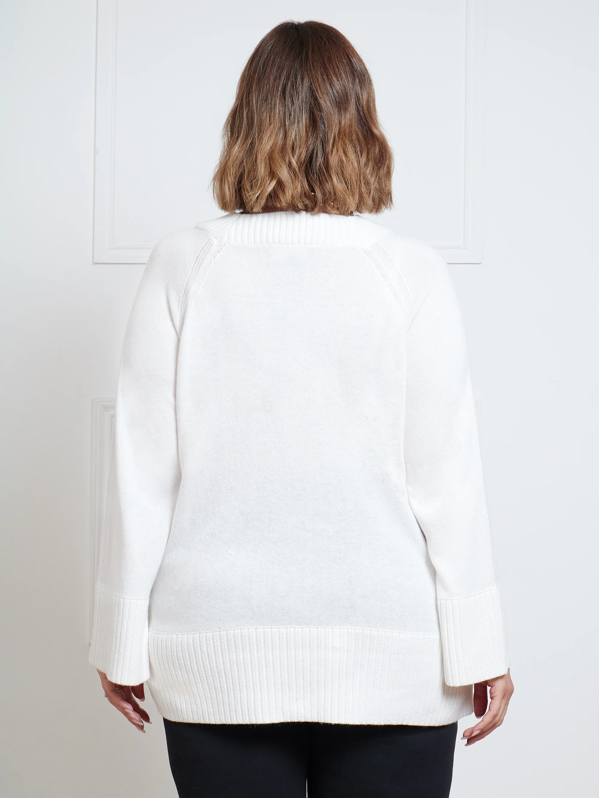 Ivory V-Neck Swing Jumper - Image 4