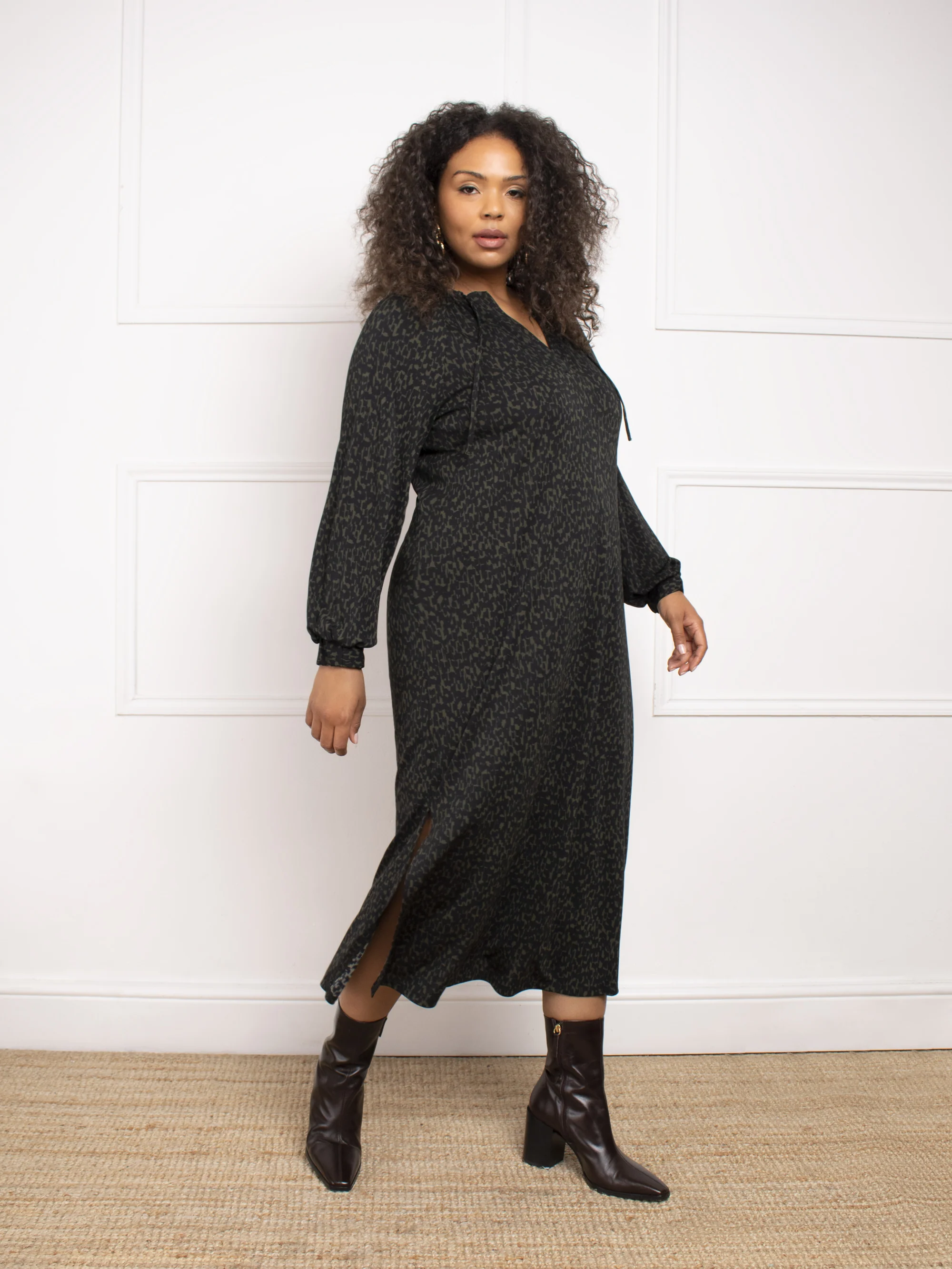 Khaki Dash Print V-Neck Midi Dress - Image 2