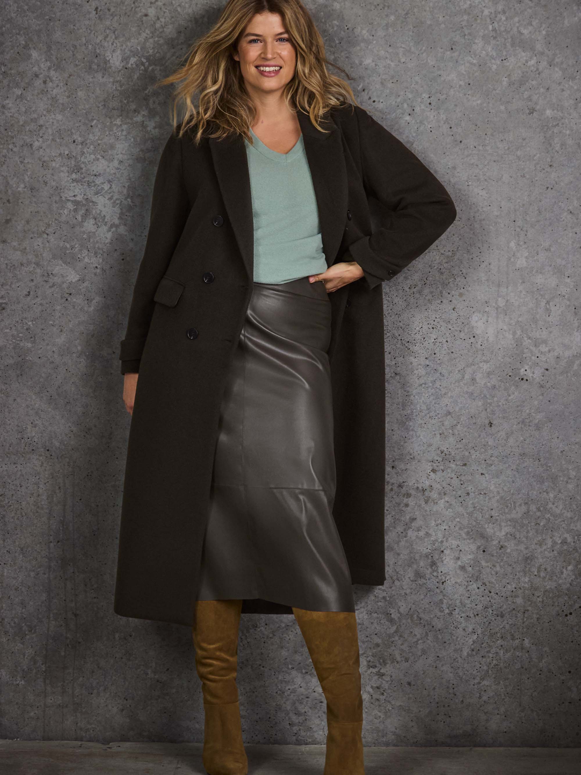 Khaki Faux Leather Seam Detail Midi Skirt - Image 3