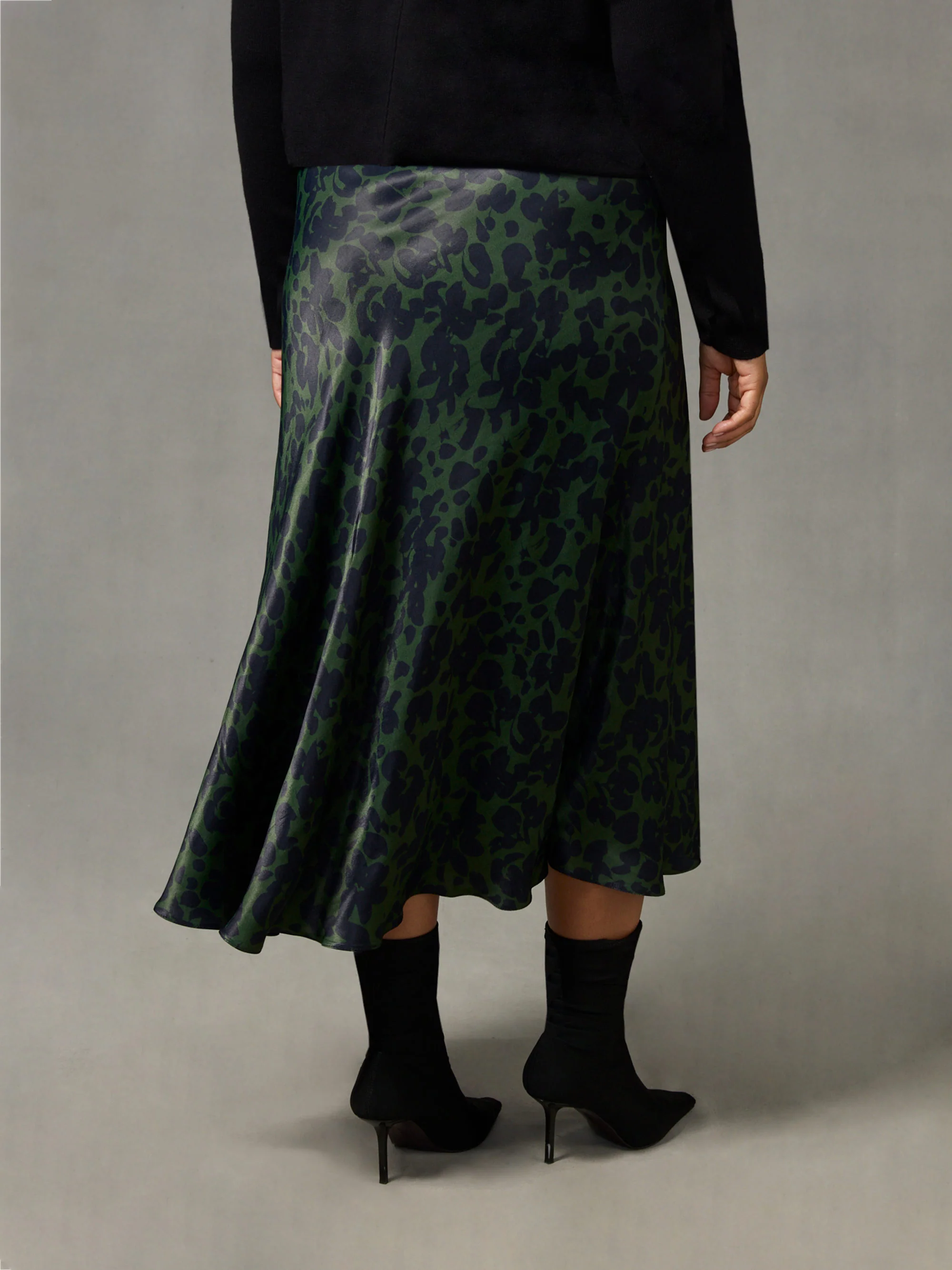 Khaki Floral Print Bias Cut Skirt - Image 5