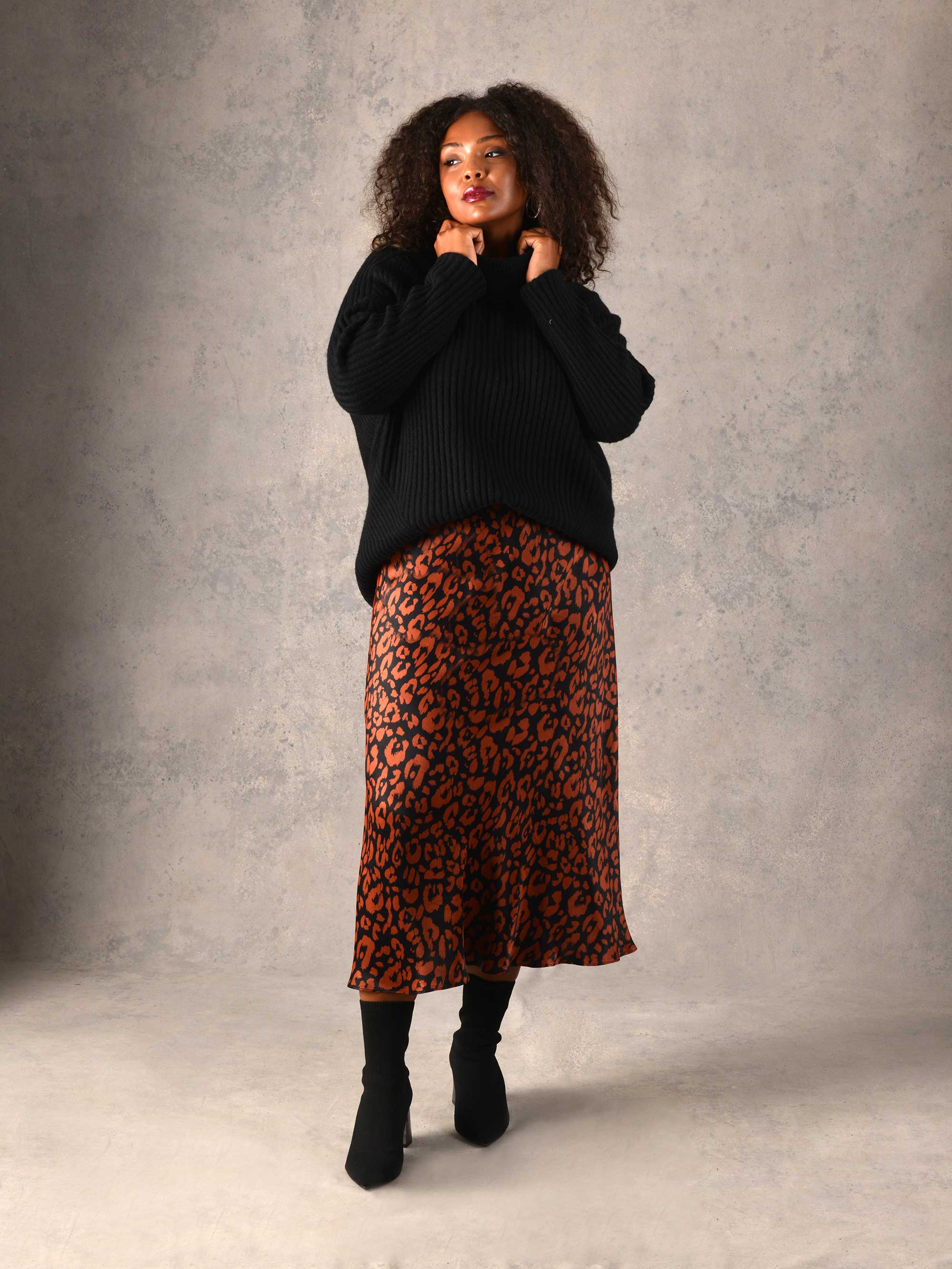 Leopard Print Viscose Bias Cut Skirt - Image 3