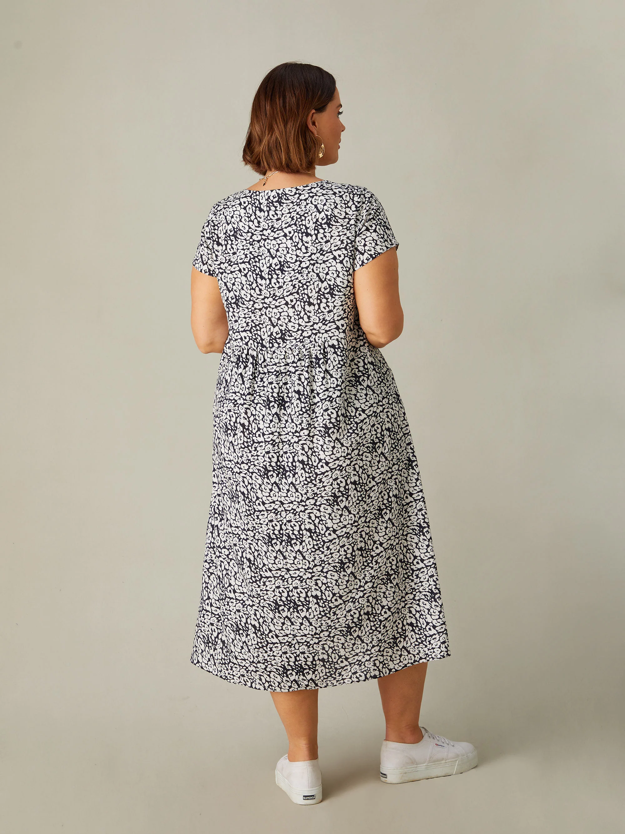 Mono Animal Tiered Midi Dress - Image 5