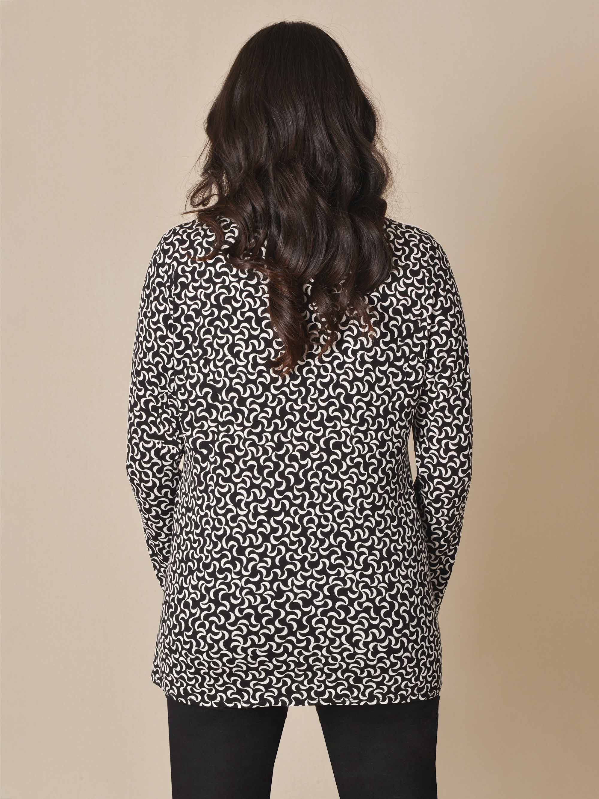 Mono Curl Print Fitted Jersey Top - Image 4