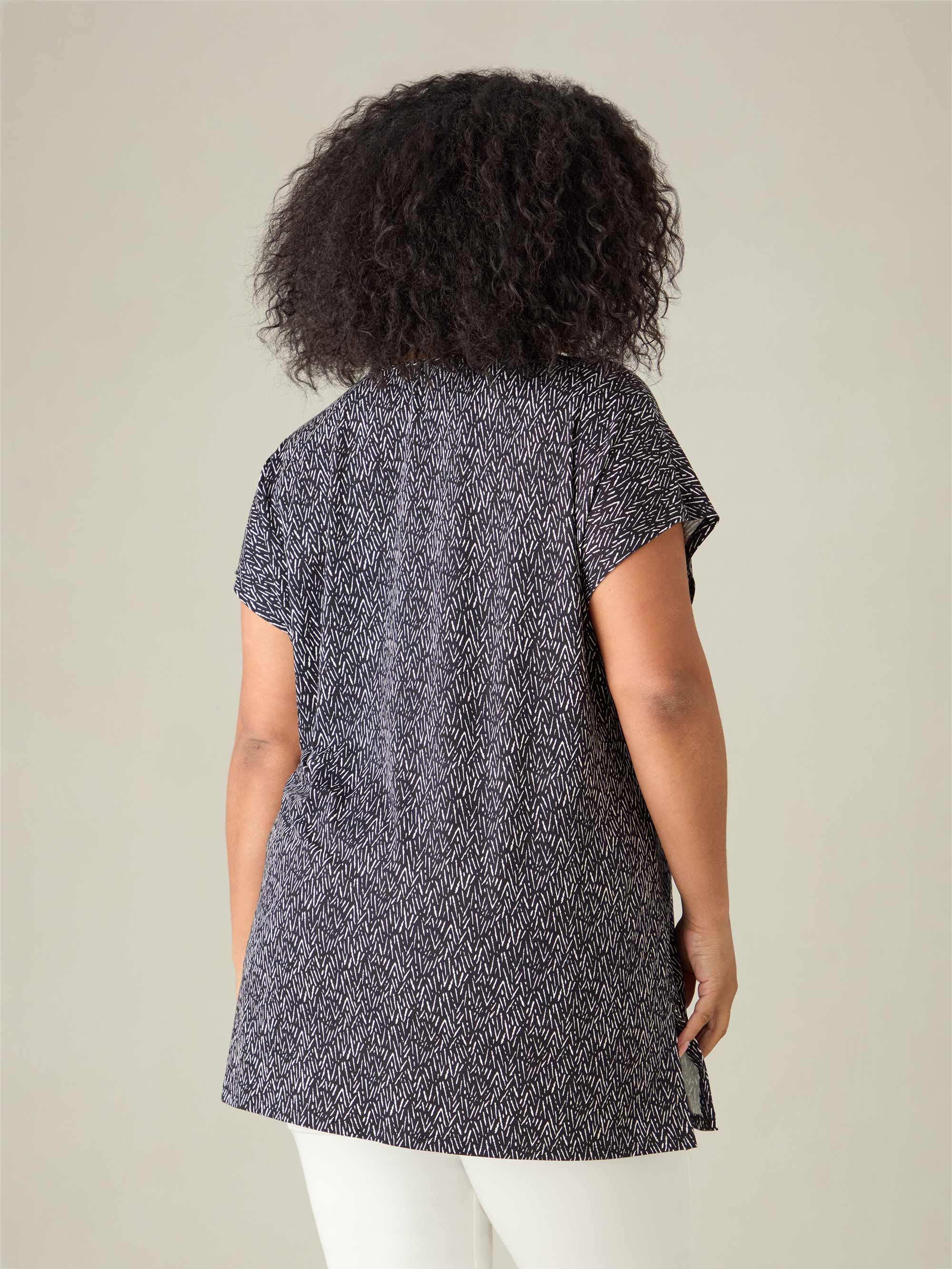 Mono Dash Print Tunic - Image 4