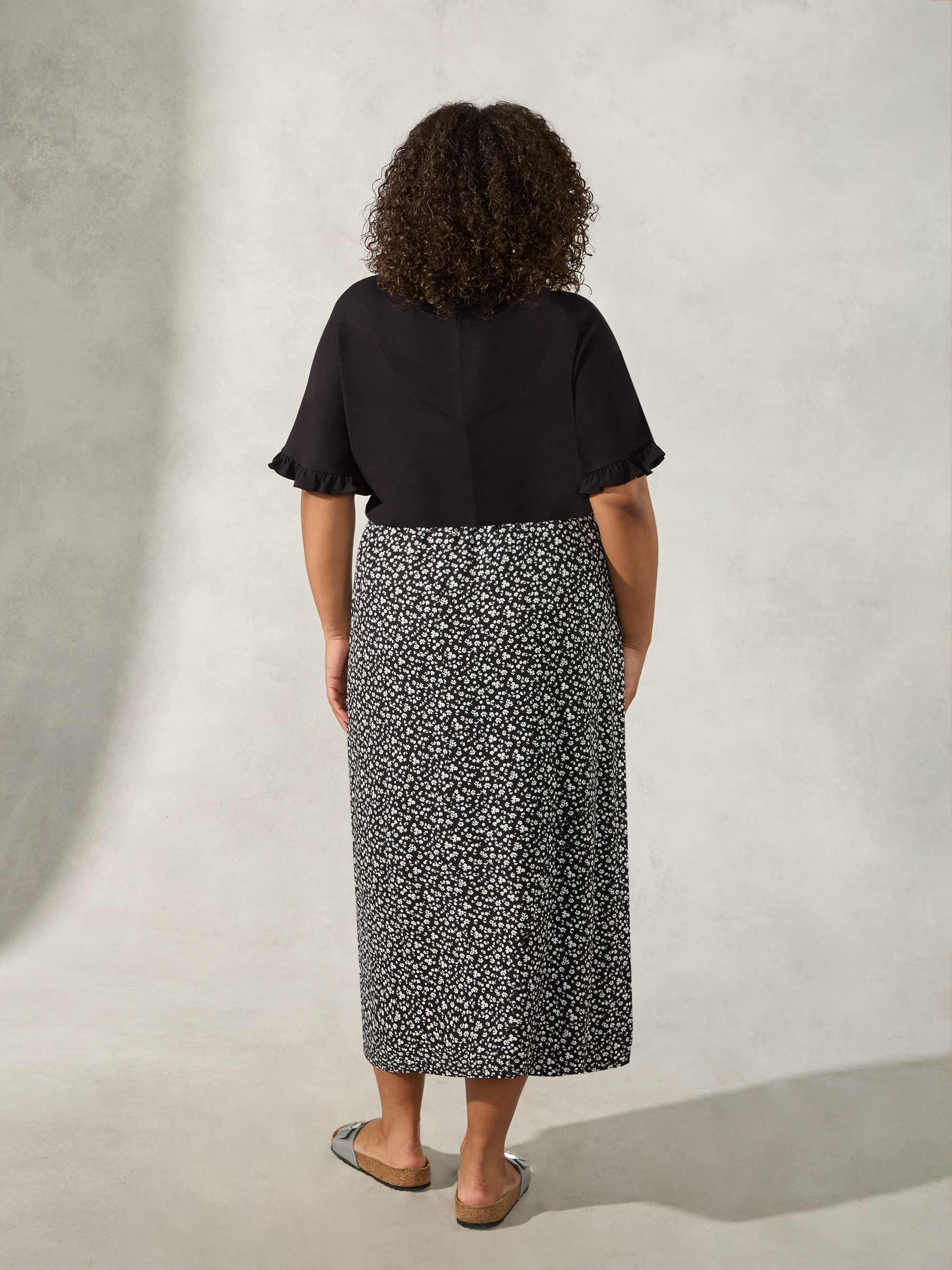 Mono Ditsy Floral Print Jersey Midi Skirt - Image 3