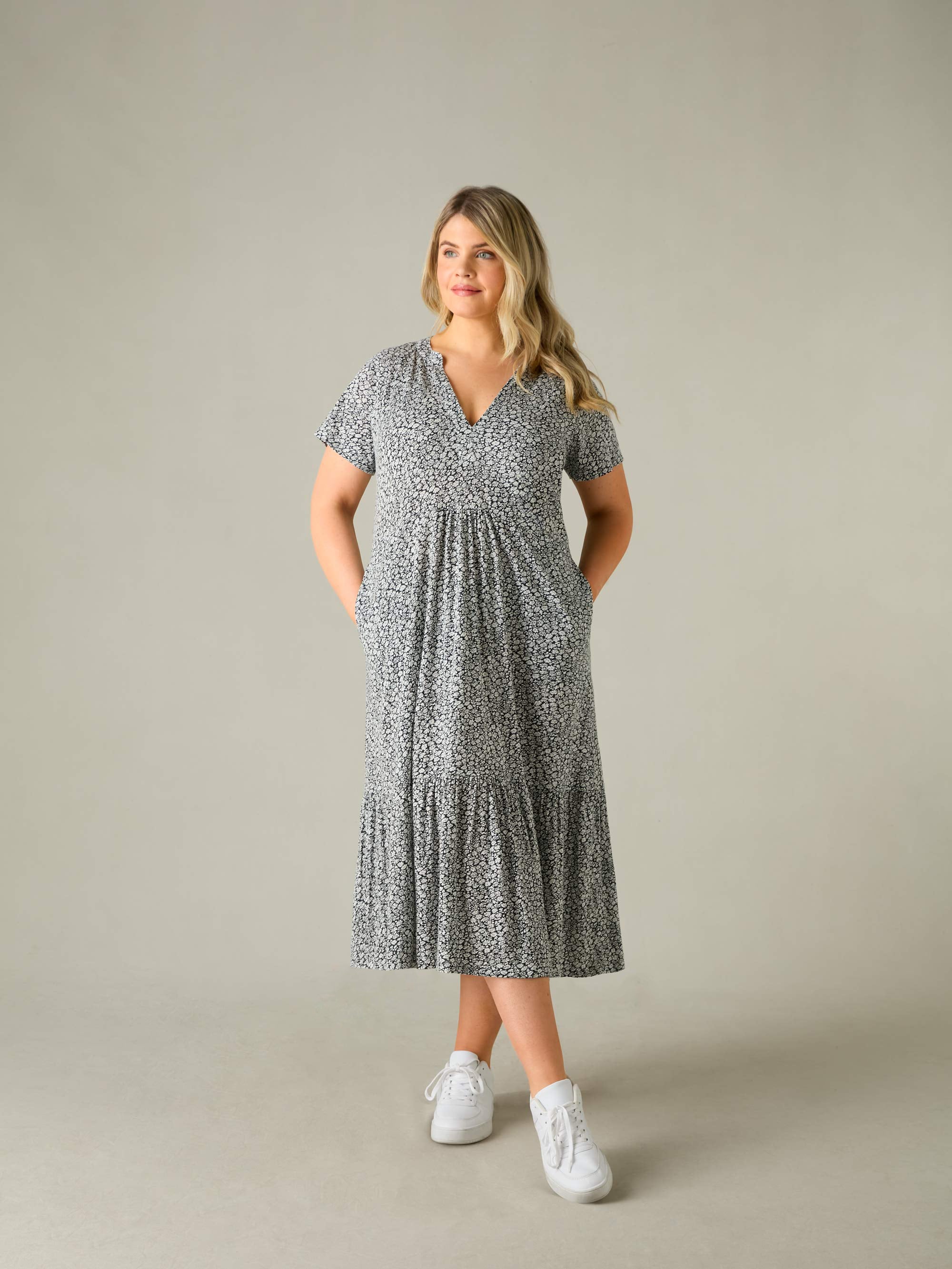 Mono Ditsy Jersey Cap Sleeve Dress - Image 5