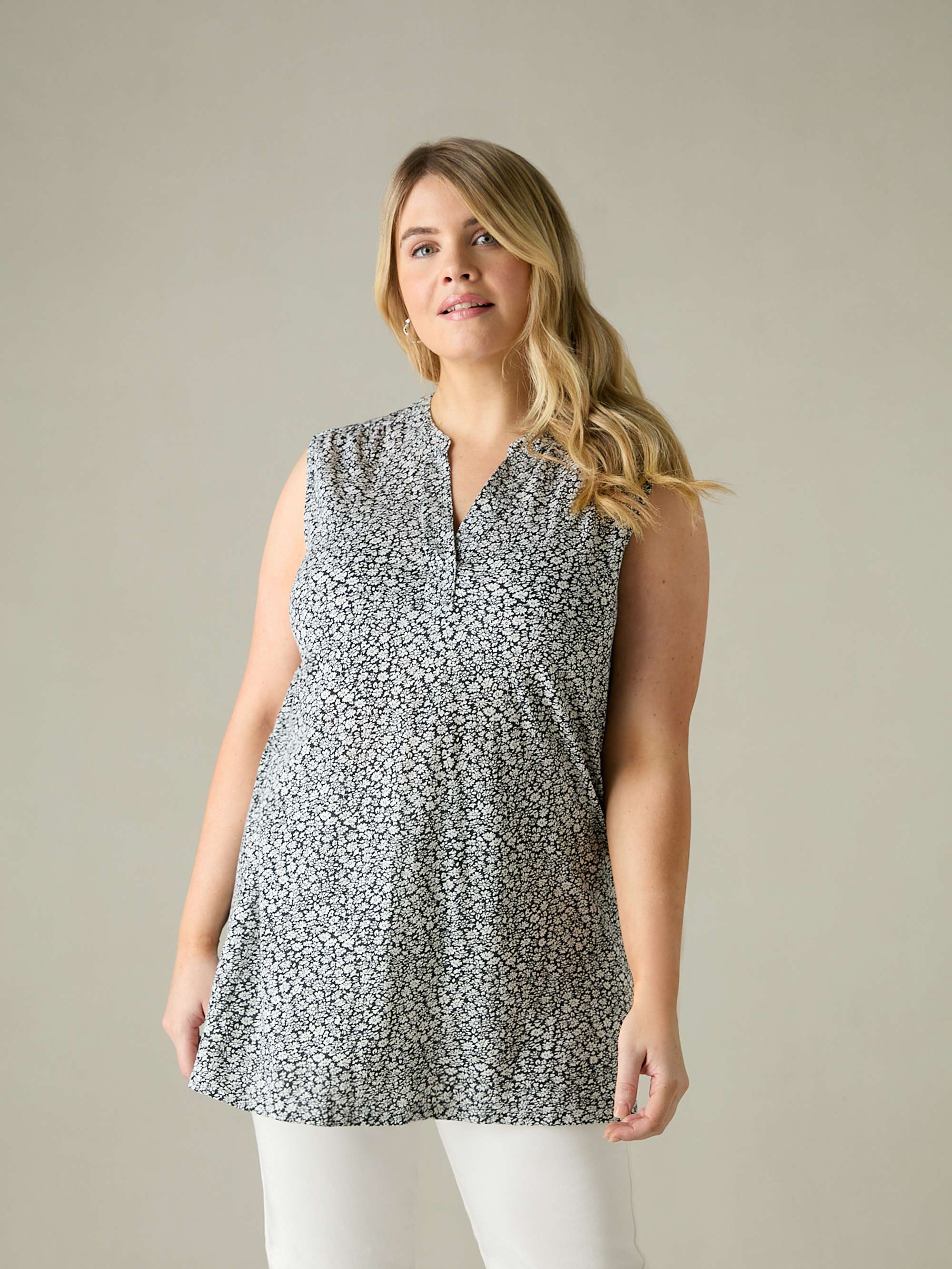 Mono Ditsy Jersey V-Neck Tunic - Image 3