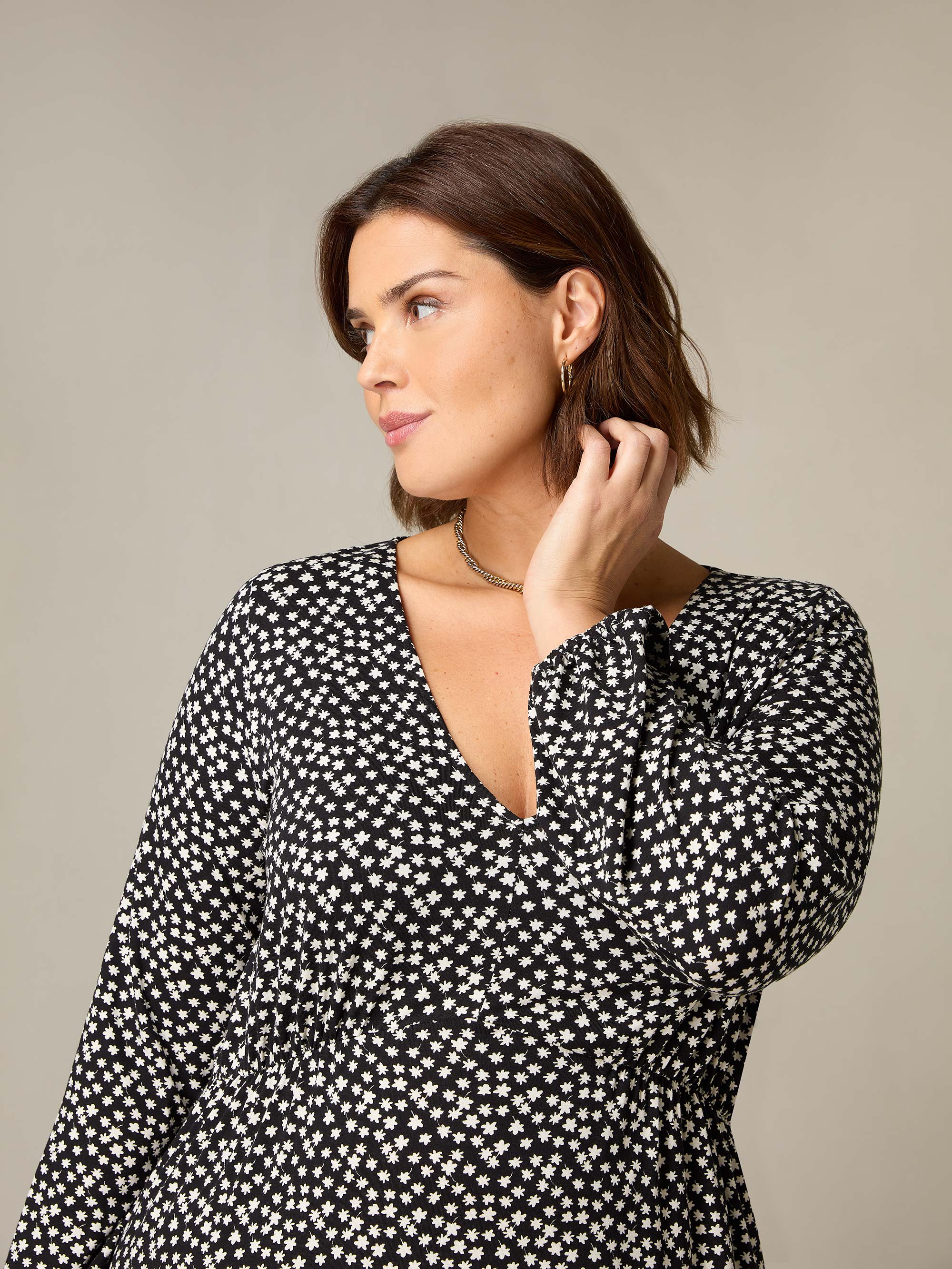 Mono Ditsy Print Jersey Gathered Waist Midi Dress - Image 2