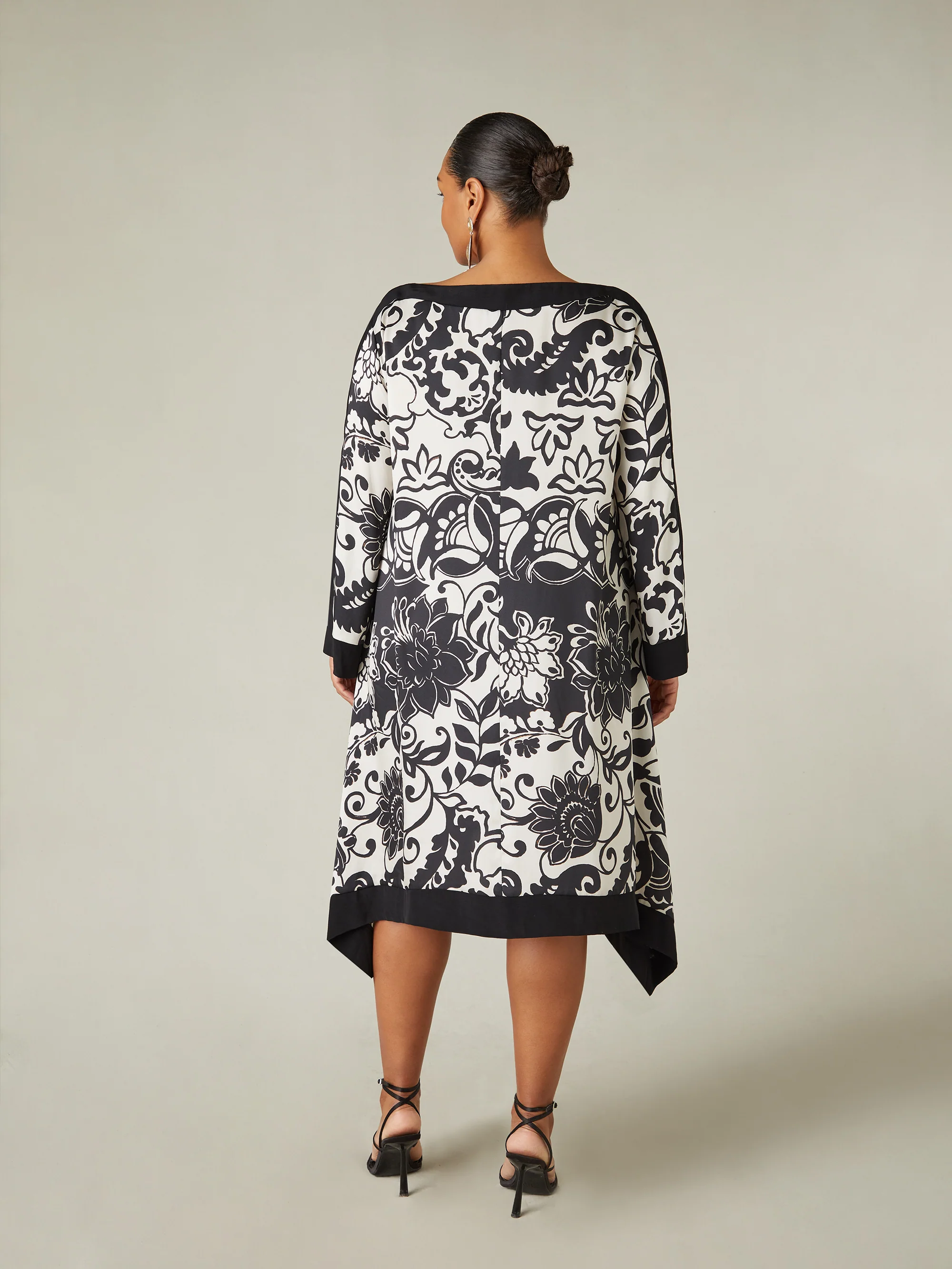 Mono Floral Print Hanky Hem Dress - Image 6
