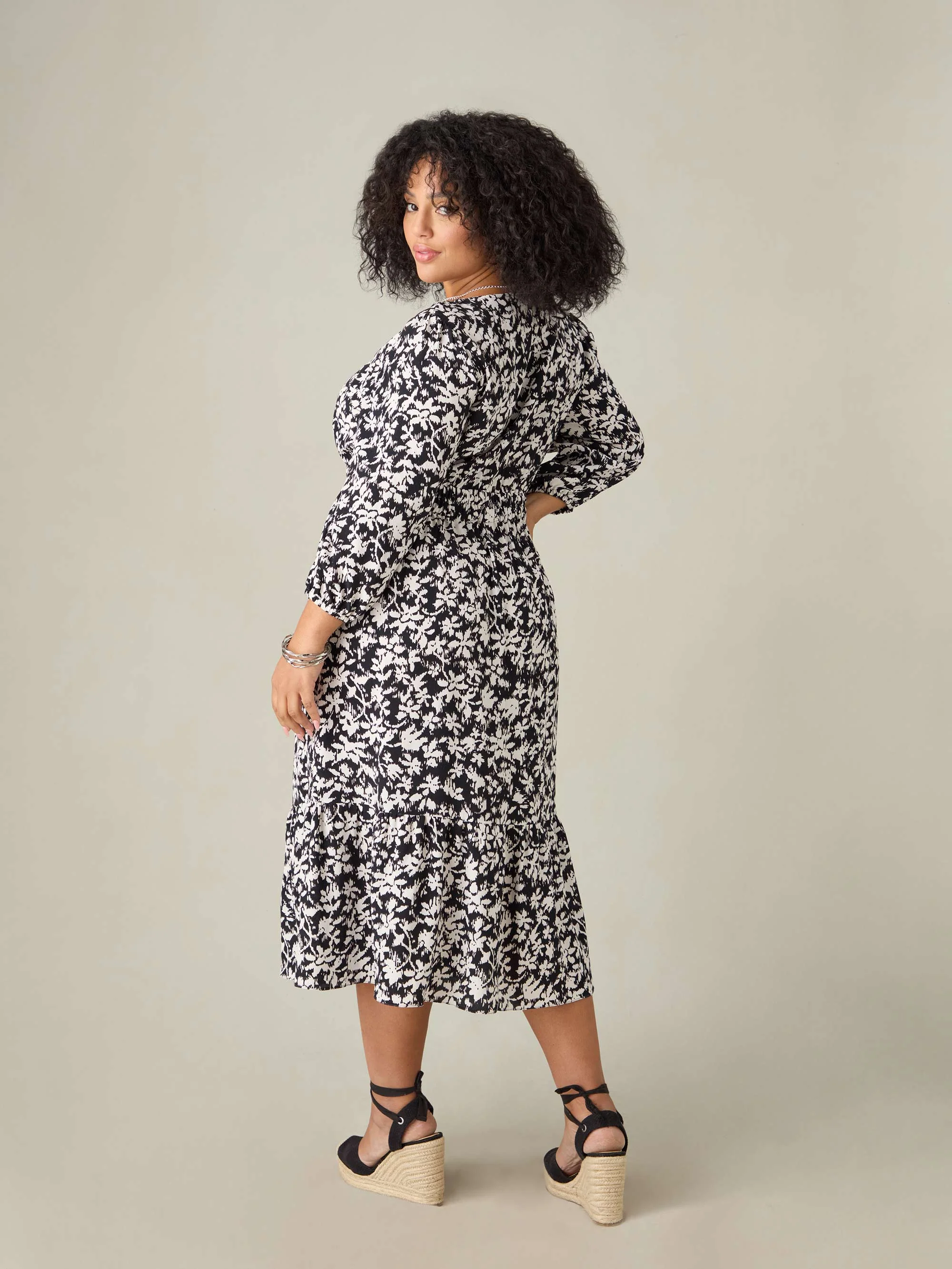 Mono Floral V-Neck Midi Dress - Image 4