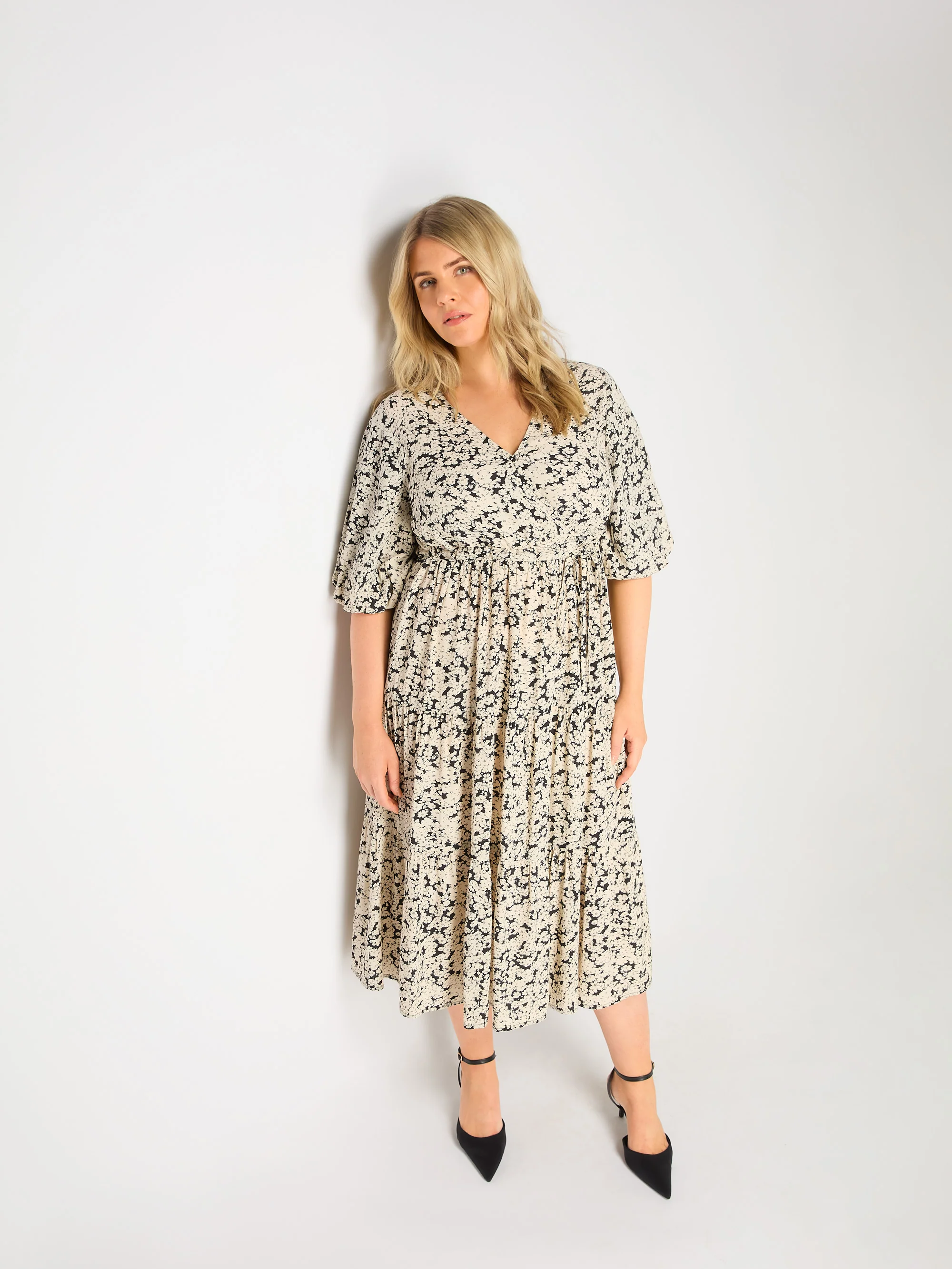 Mono Floral Wrap Midi Dress - Image 3
