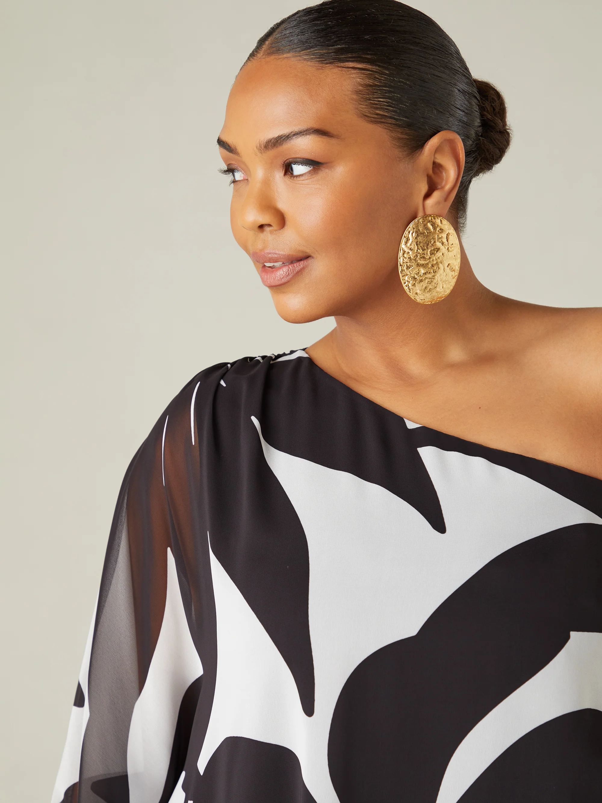 Mono Geo Print One Shoulder Overlay Top - Image 5