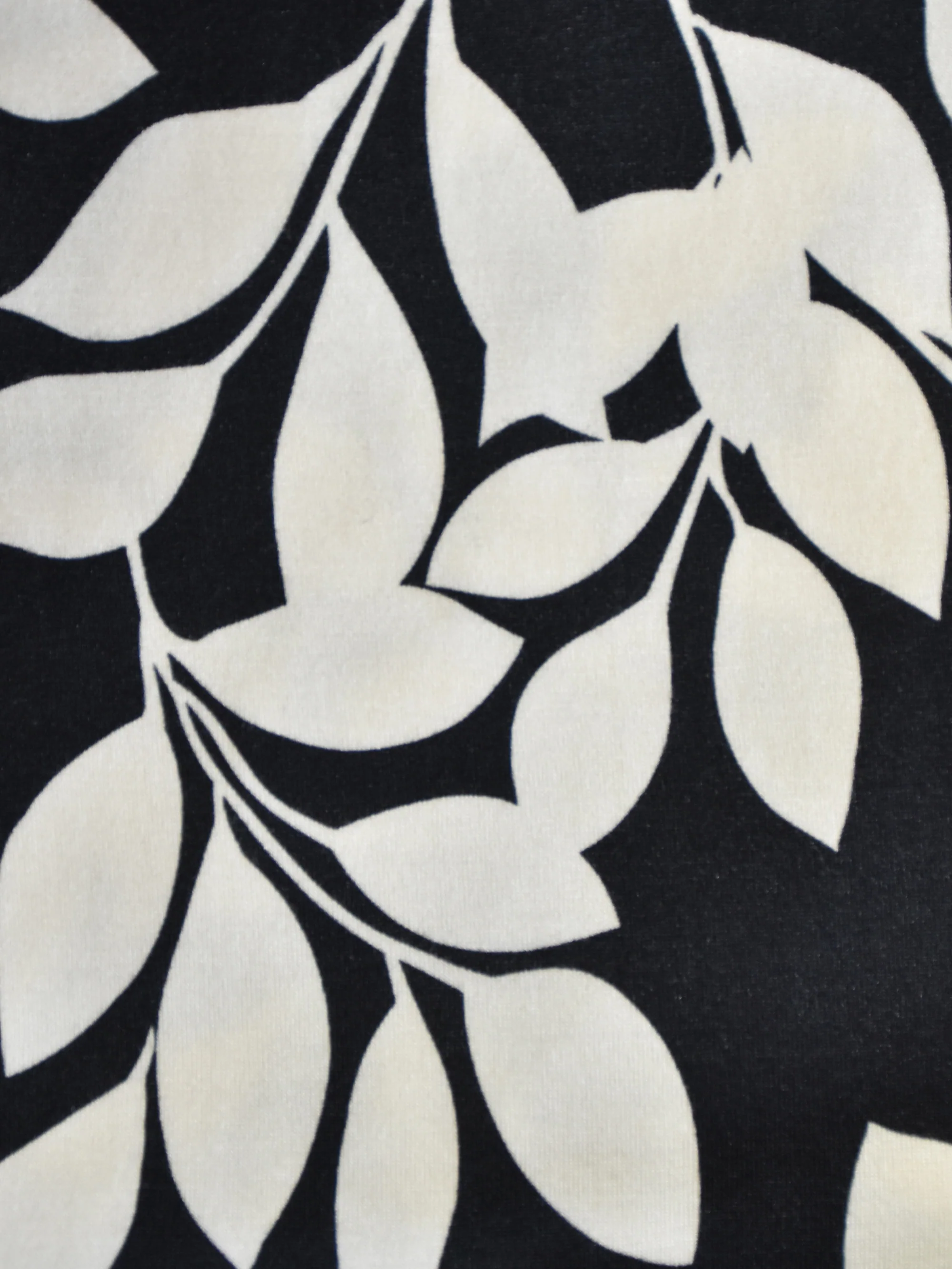 Mono Leaf Print Jersey Keyhole Maxi Dress - Image 7