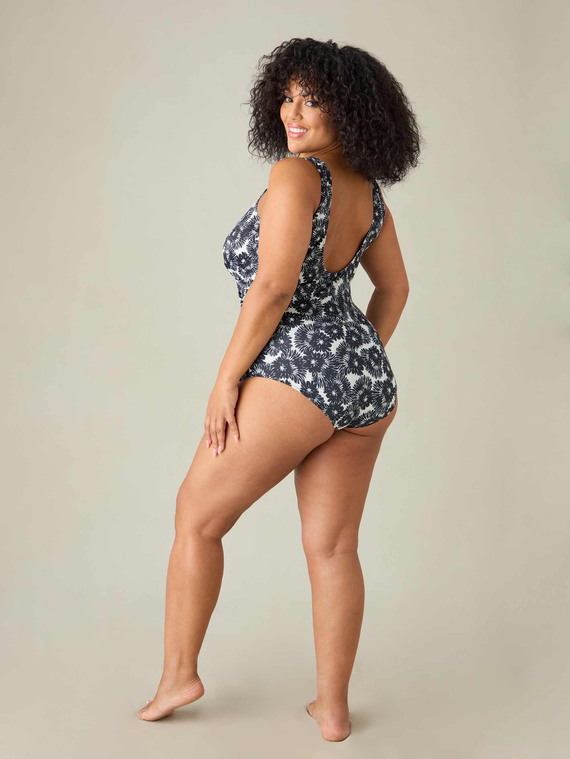 Mono Leaf Print Twist Front Swimsuit - Image 4