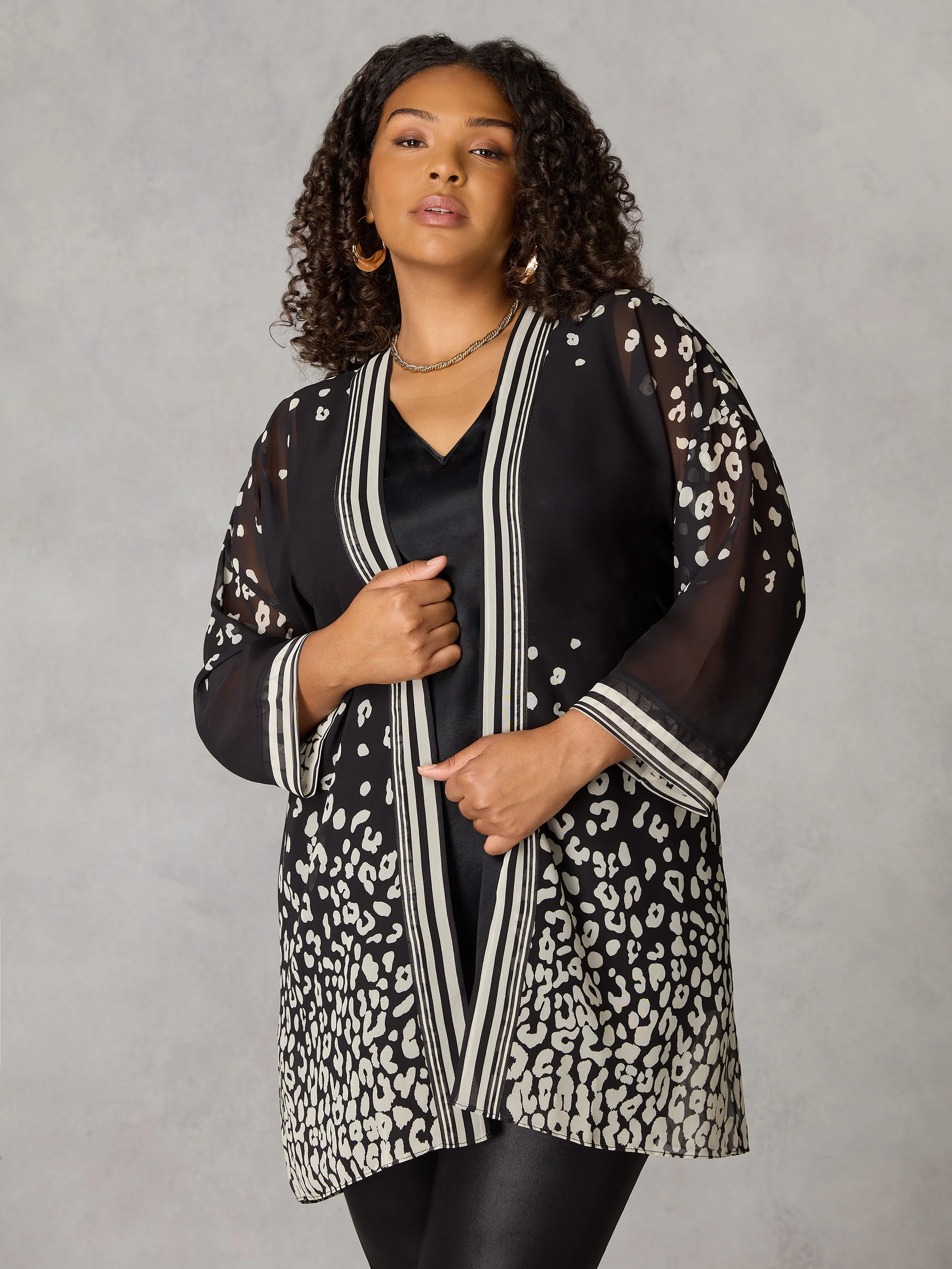 Mono Leopard Print Chiffon Kimono - Image 2
