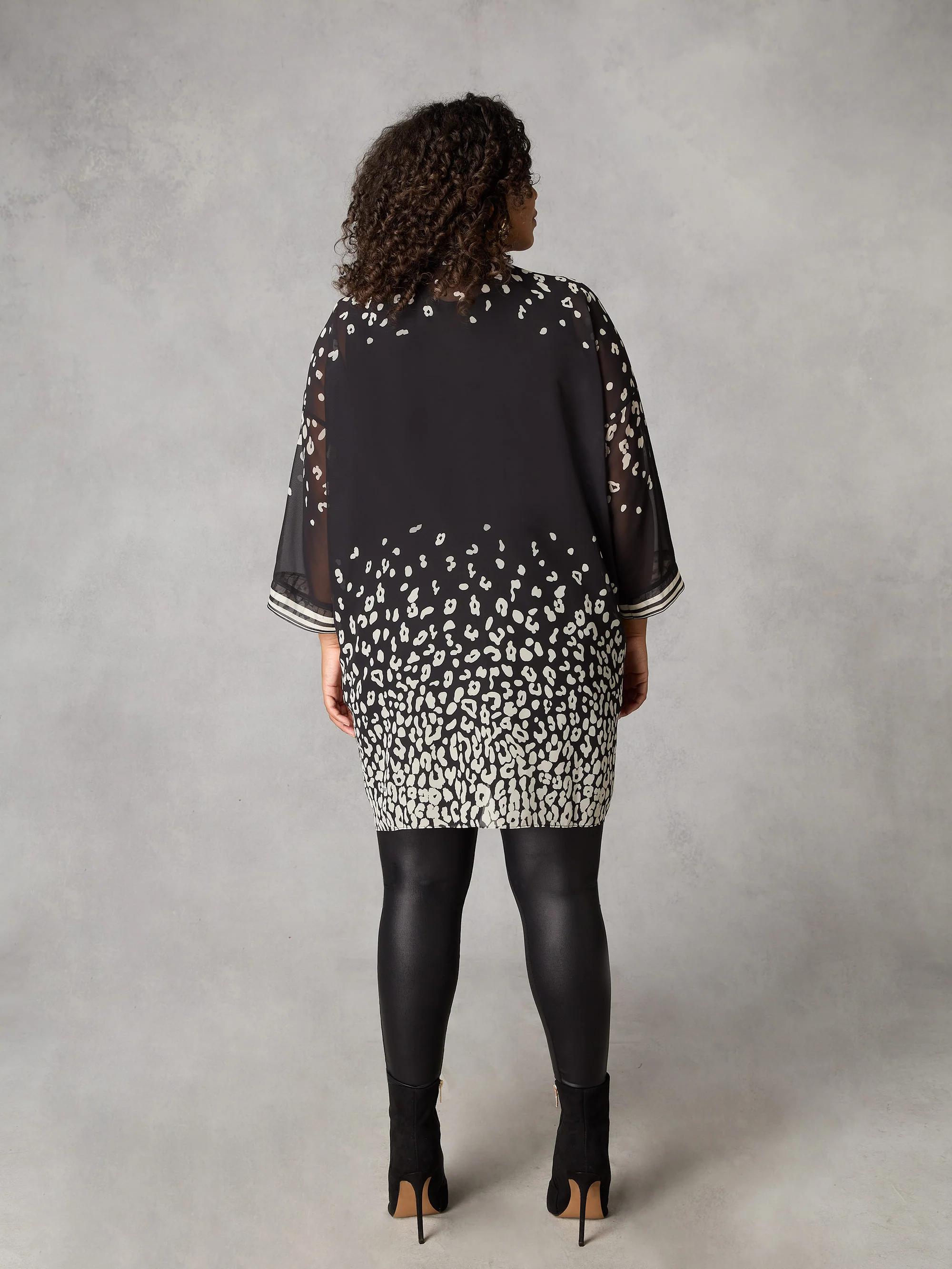 Mono Leopard Print Chiffon Kimono - Image 3