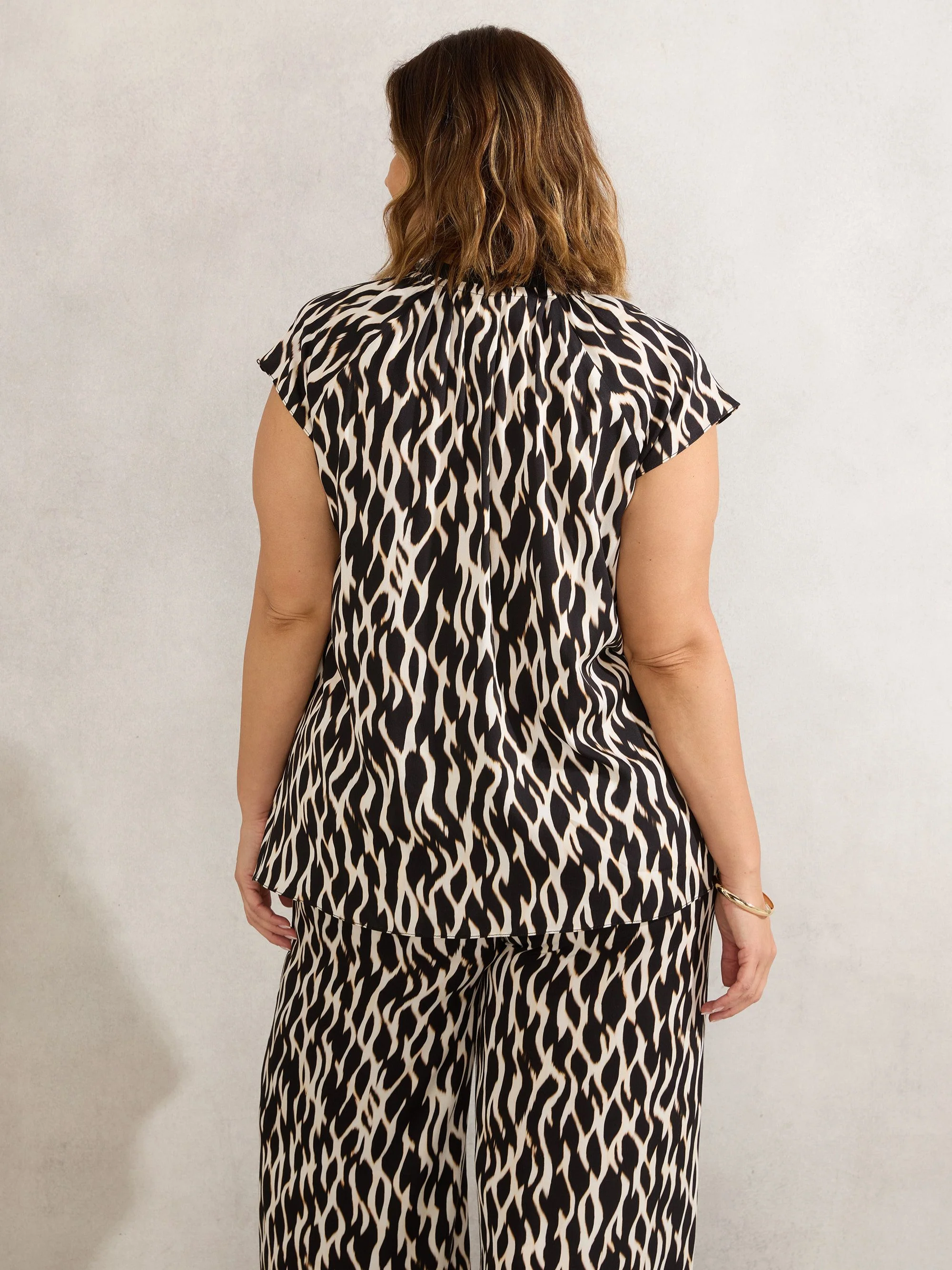 Mono Print Short Sleeve Tie Neck Blouse - Image 5