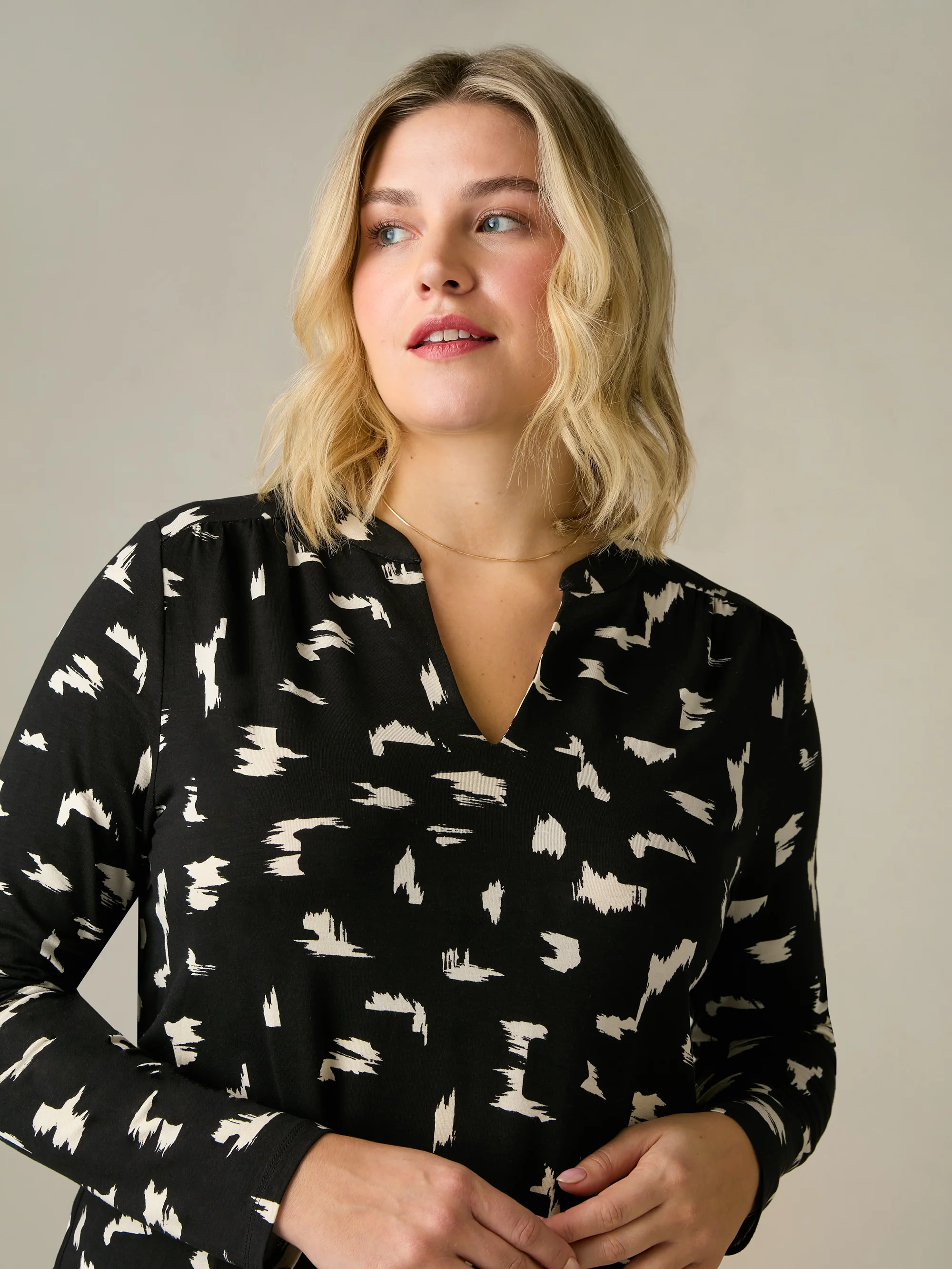 Mono Smudge Print Jersey V-Neck Tunic - Image 4