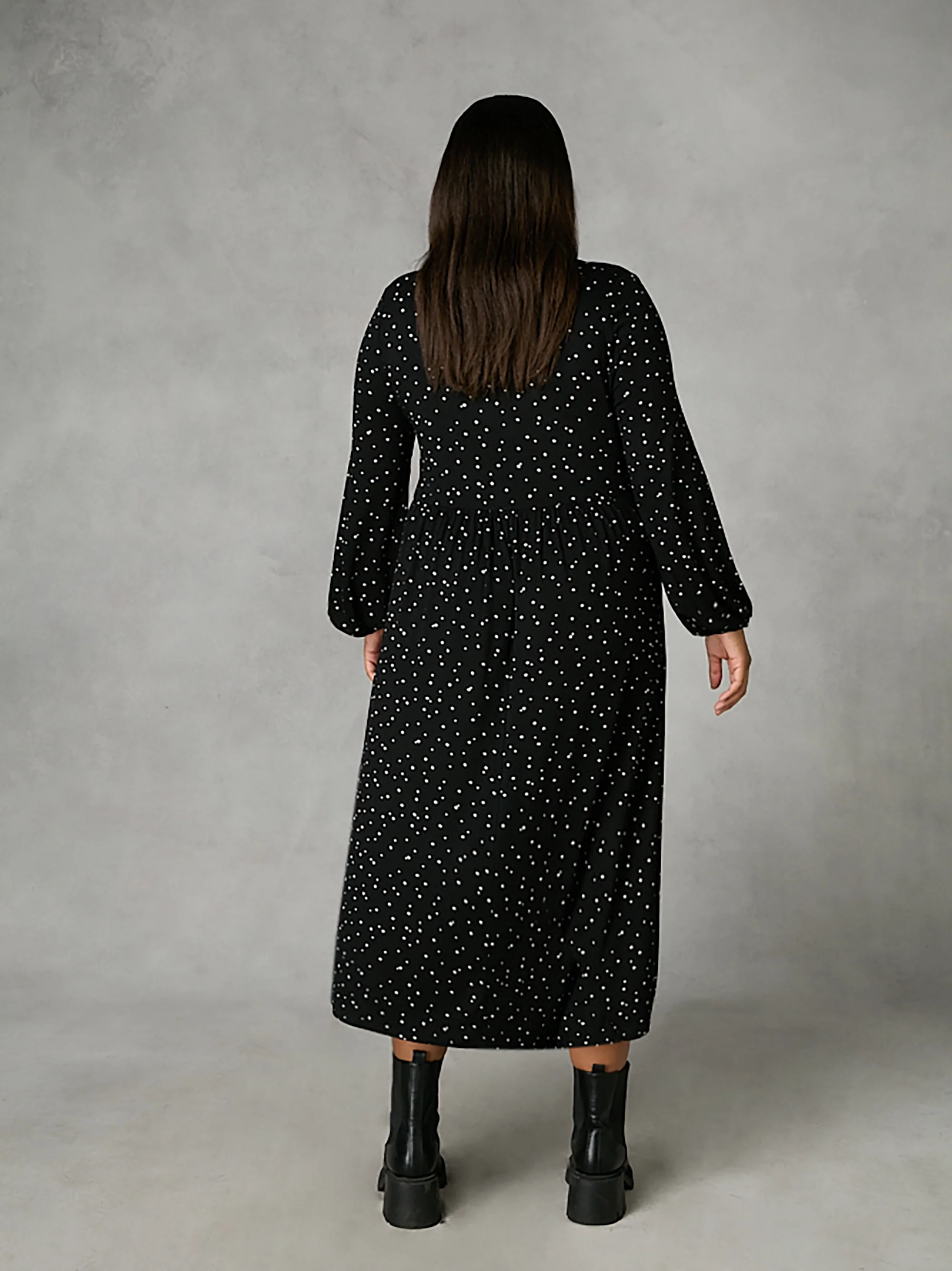 Mono Star Print Jersey Nehru Collar Relaxed Dress - Image 3
