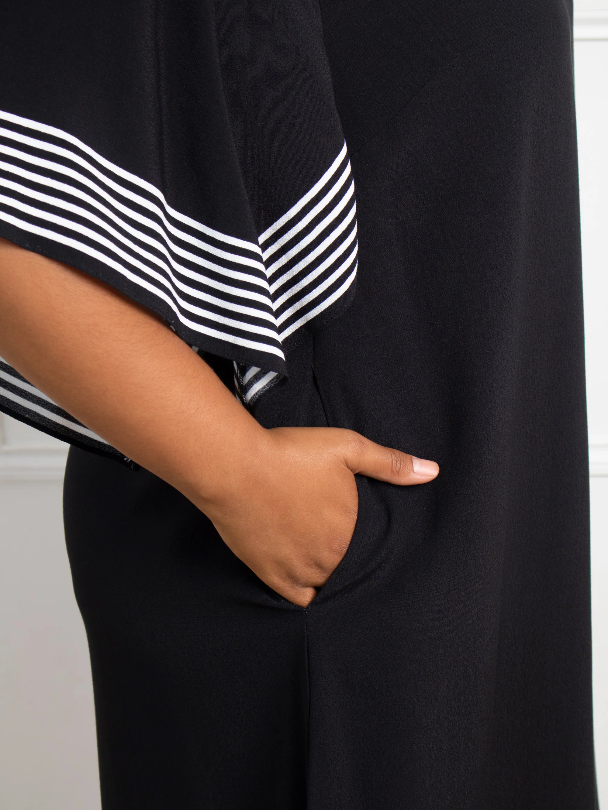 Mono Stripe Print Midi Dress - Image 3