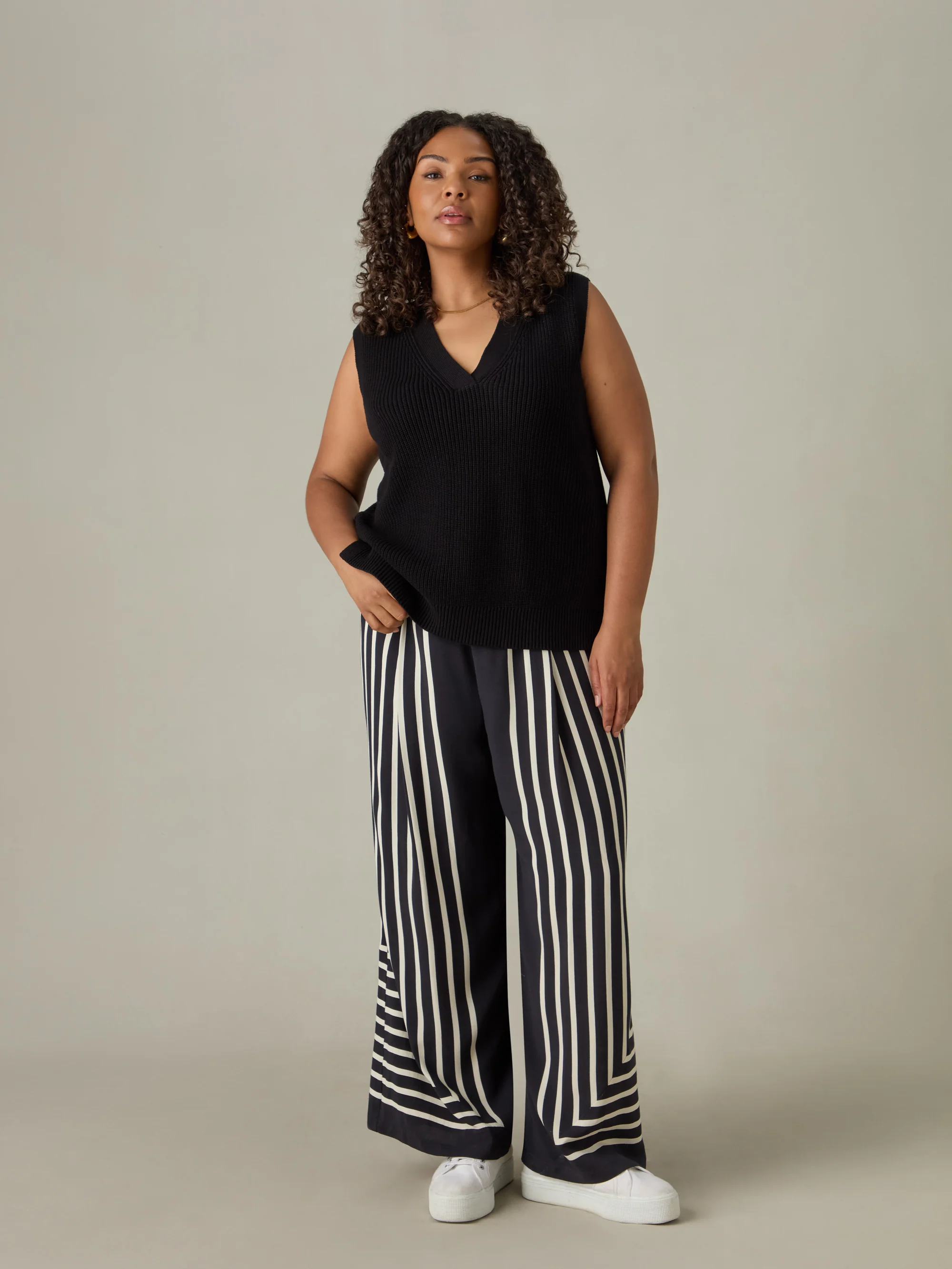 Mono Stripe Wide Leg Trouser - Image 4