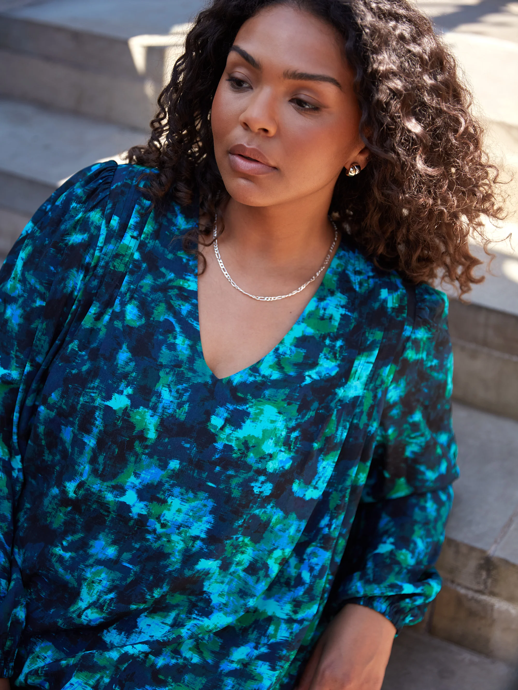 Multi Abstract Print V-Neck Pleat Front Blouse - Image 2