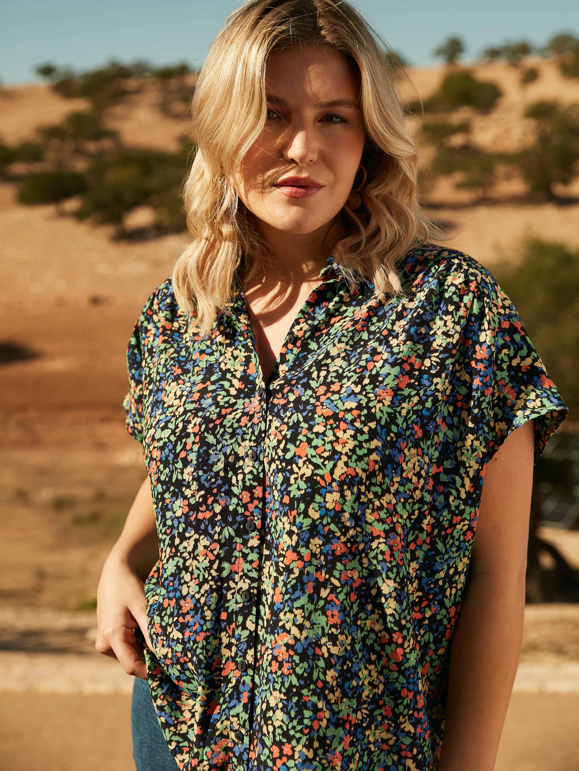 Multi Ditsy Frill Collar Sleeveless Blouse - Image 2