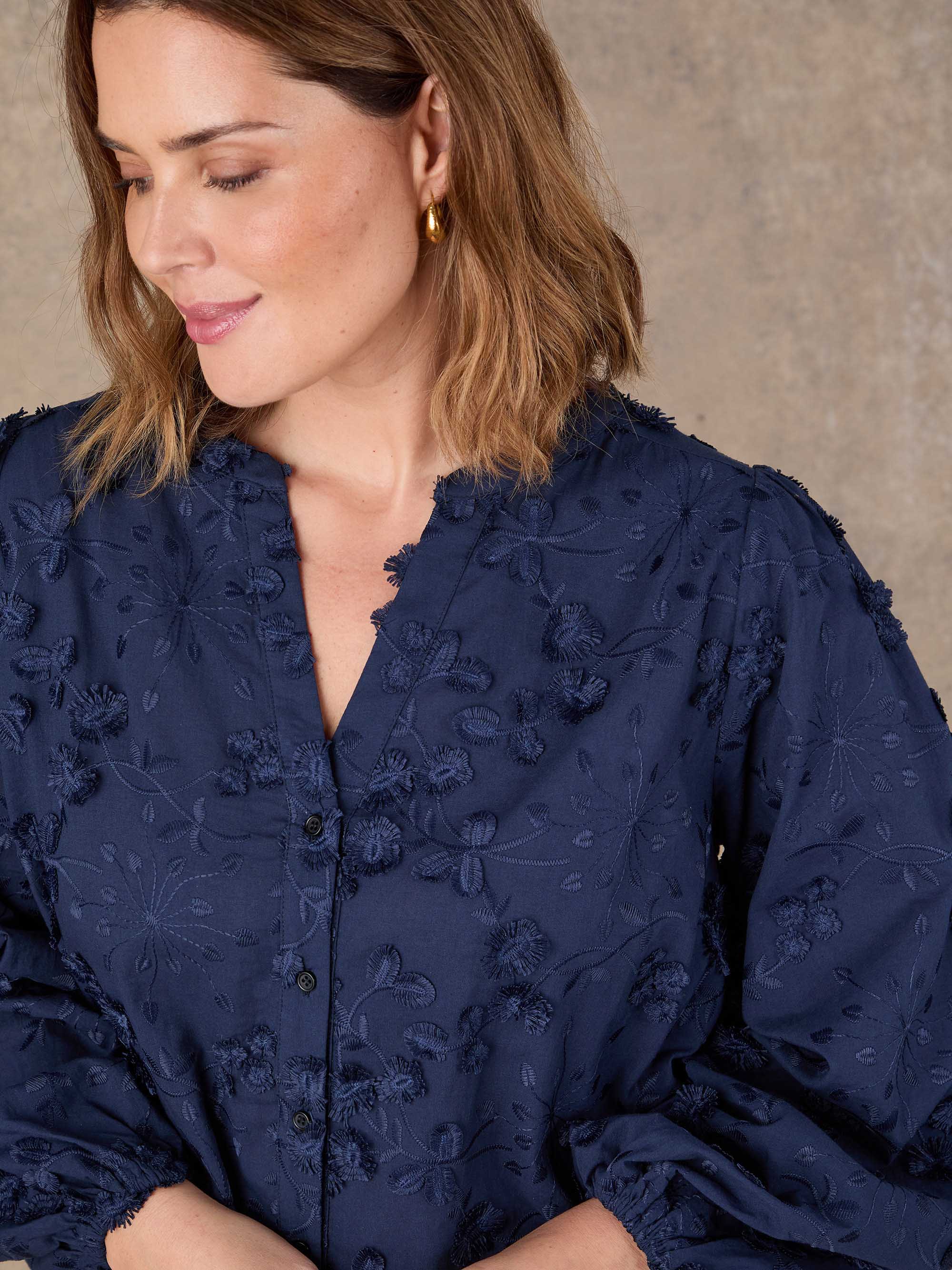 Navy Floral Applique Puff Sleeve Blouse - Image 4