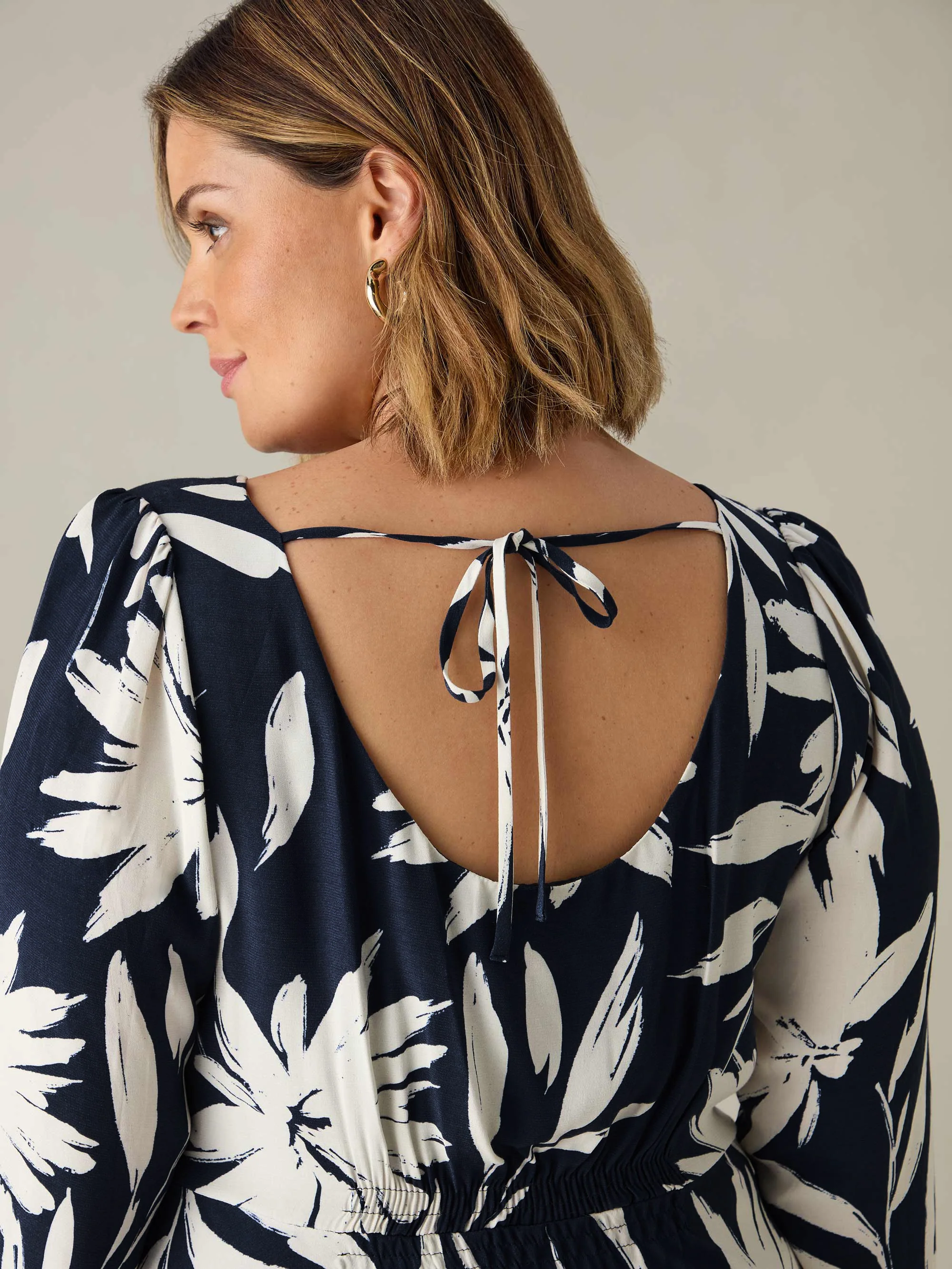 Navy Floral Scoop Back Bias Maxi Dress - Image 3