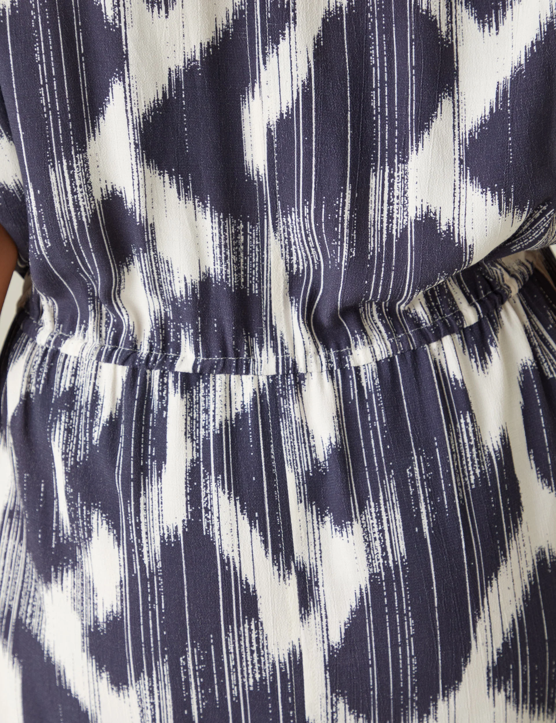 Navy Geo Print Drawstring Maxi Dress - Image 6