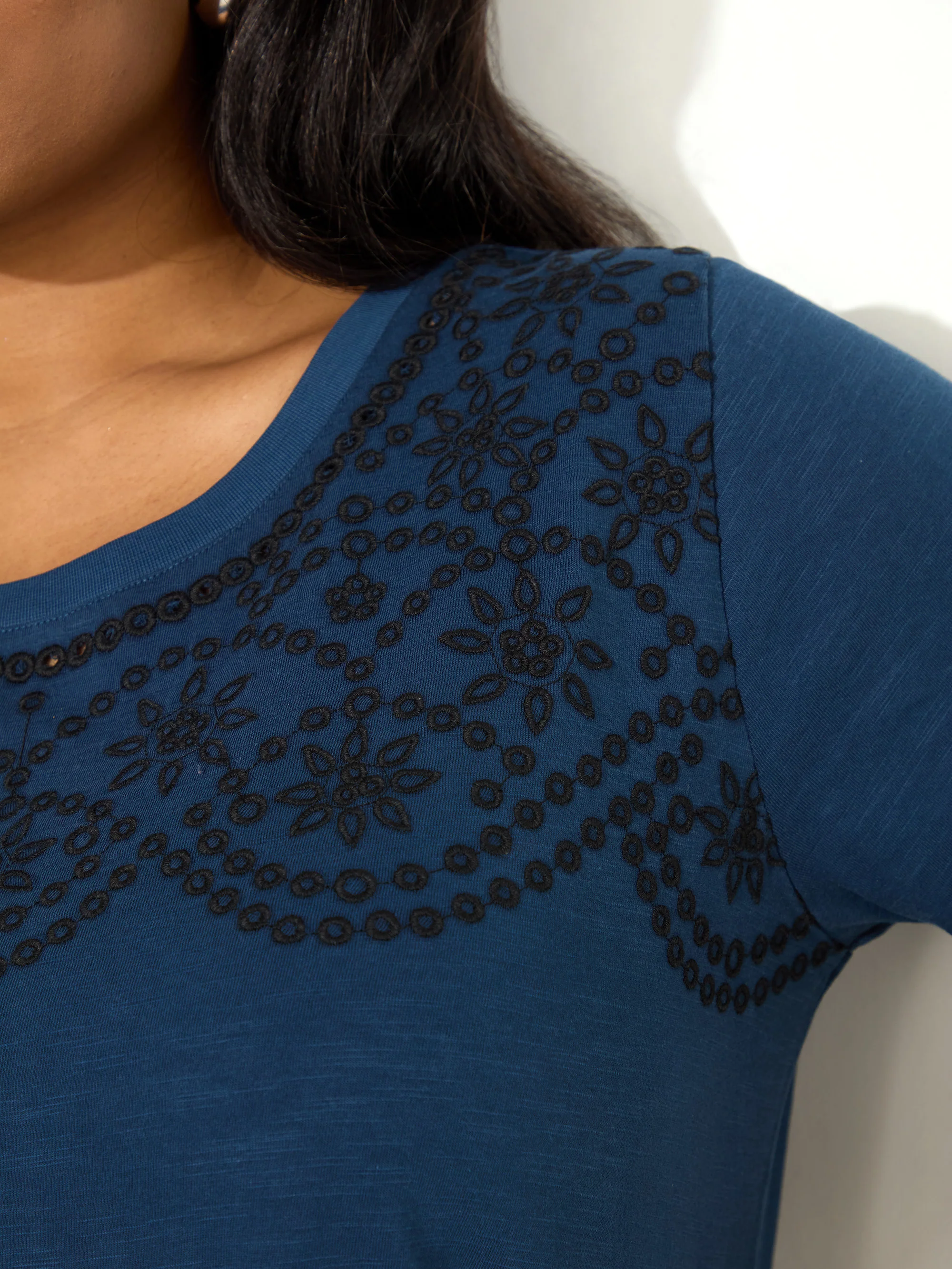Navy Jersey Embroidered T - Shirt - Image 3