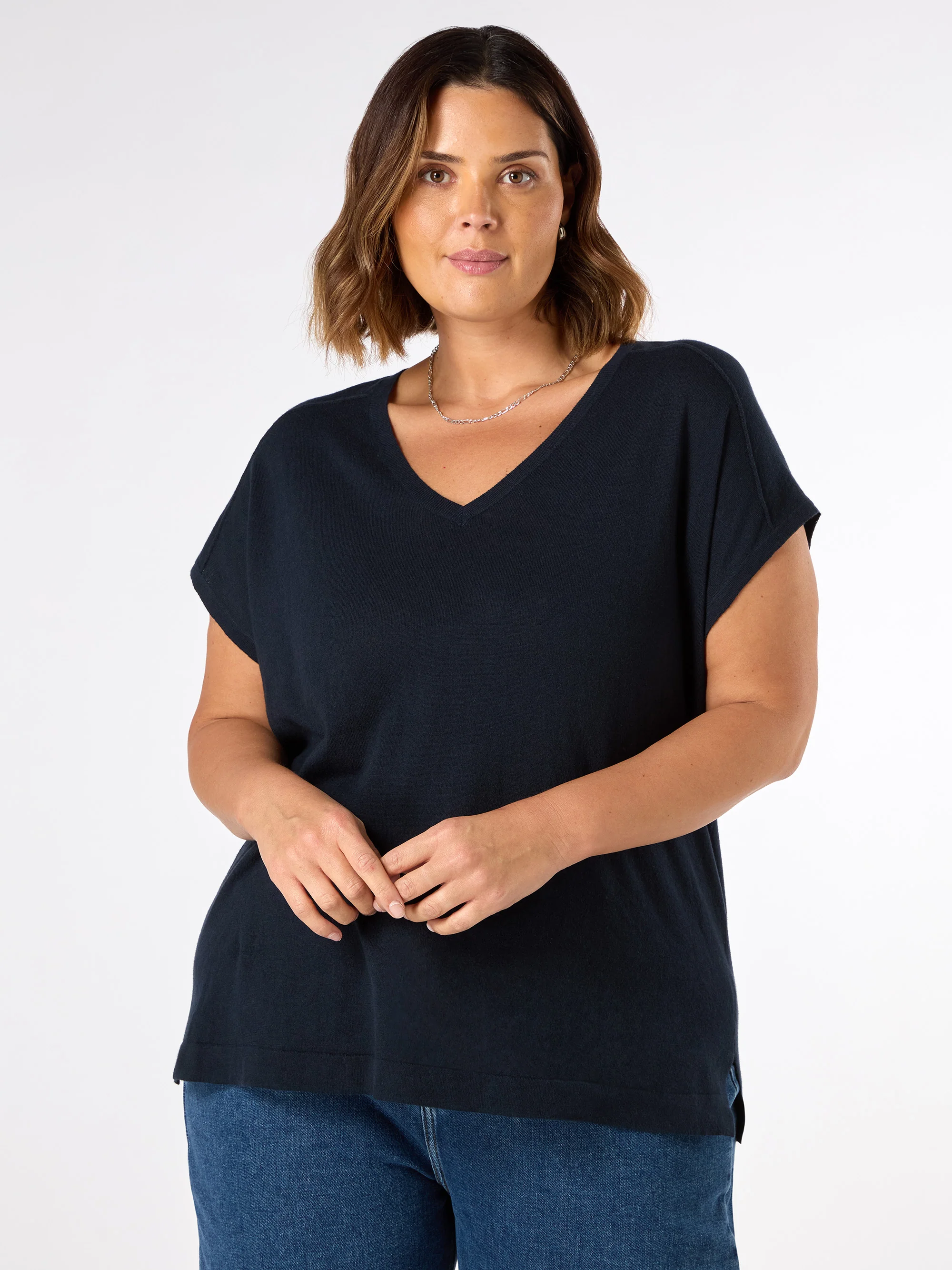 Navy Linen Blend V-Neck Knitted Top - Image 3