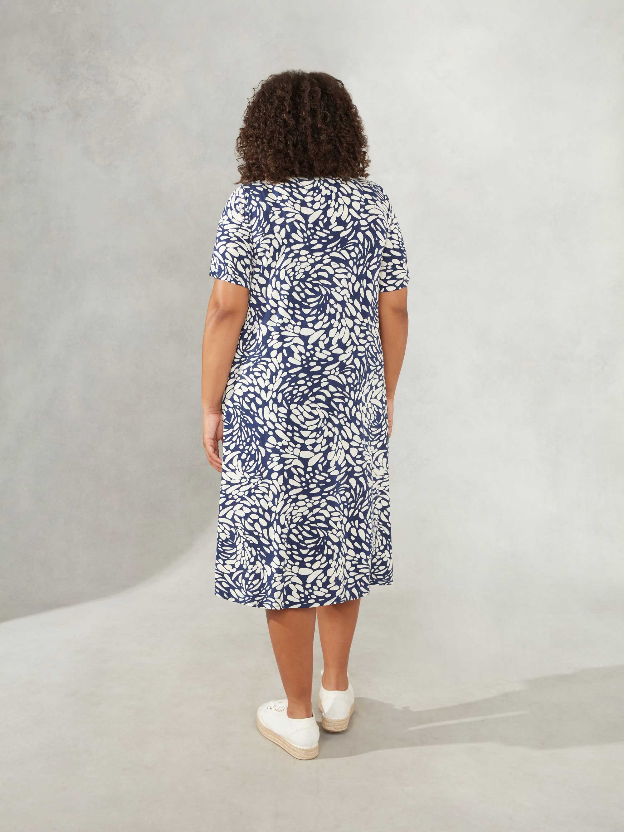 Navy Pebble Print Button Through Jersey Dress - Image 3