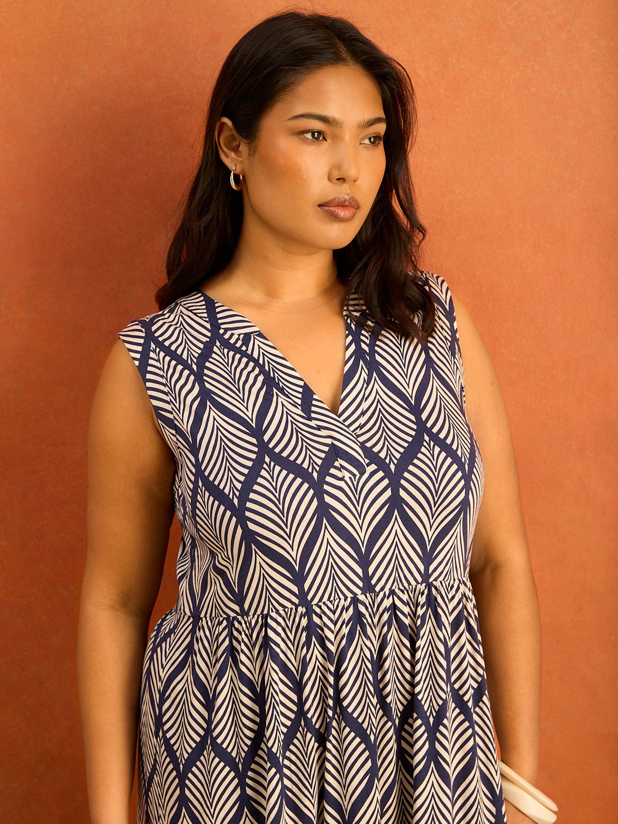 Navy Print Nehru Collar Tiered Jersey Maxi Dress - Image 2