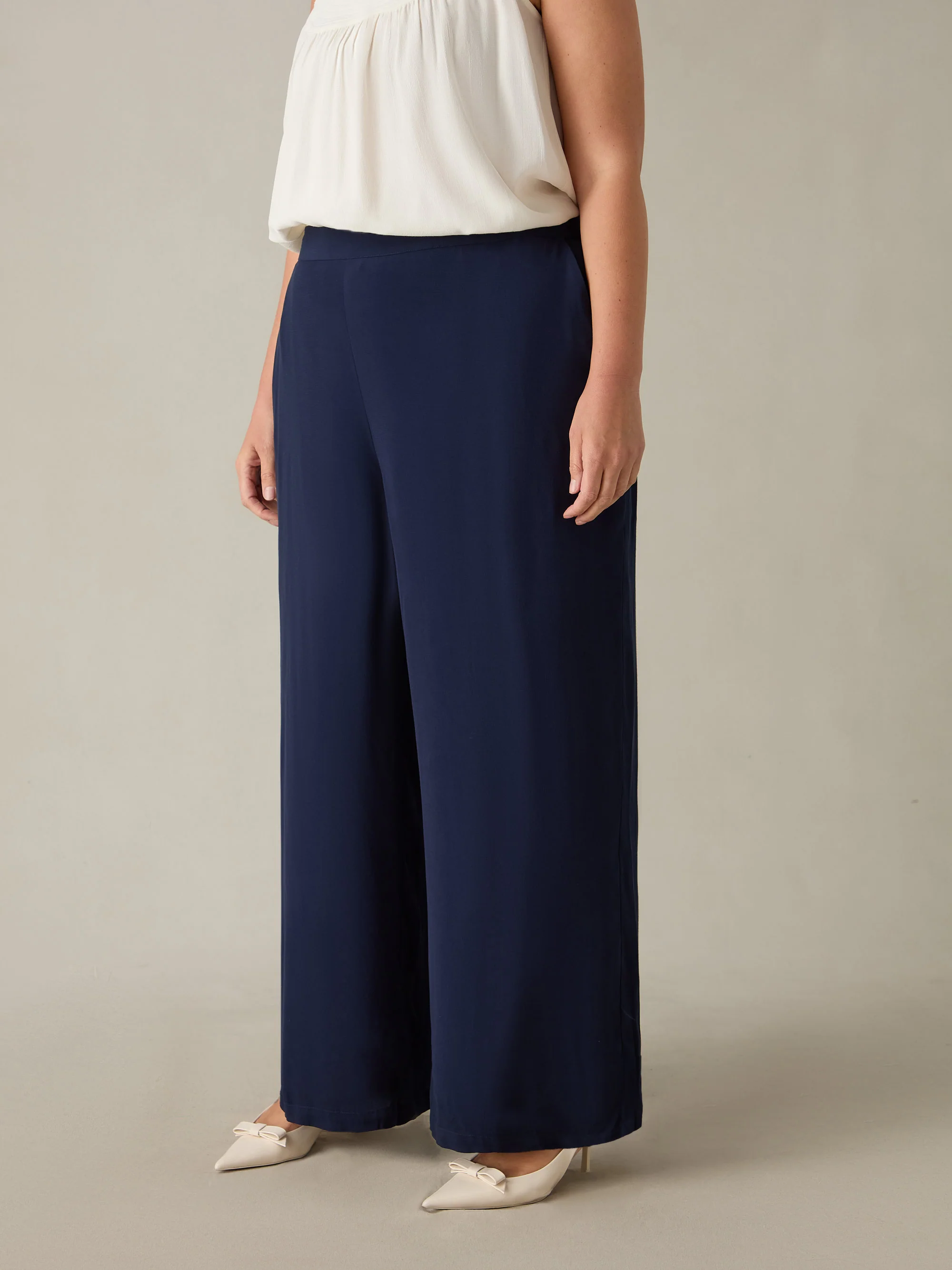 Navy Satin Back Crepe Wide Leg Trousers - Image 3