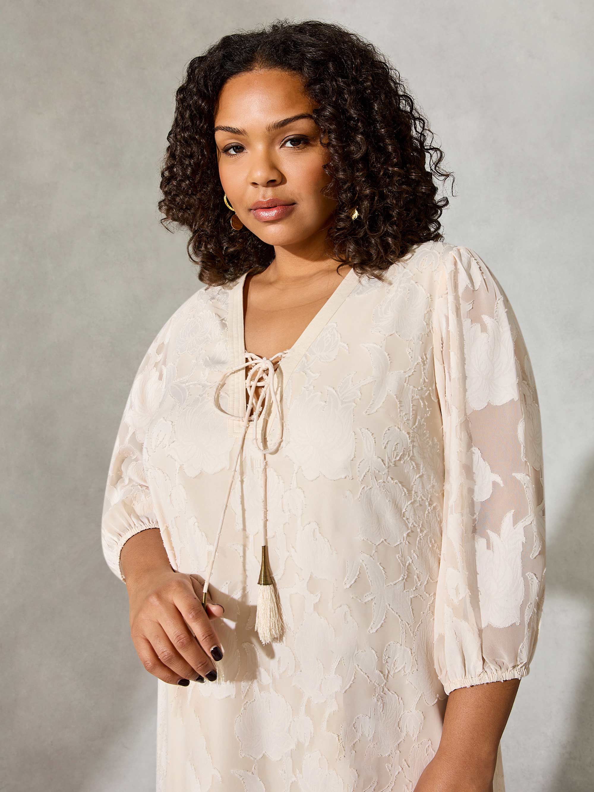Nude Jacquard Dress - Image 5